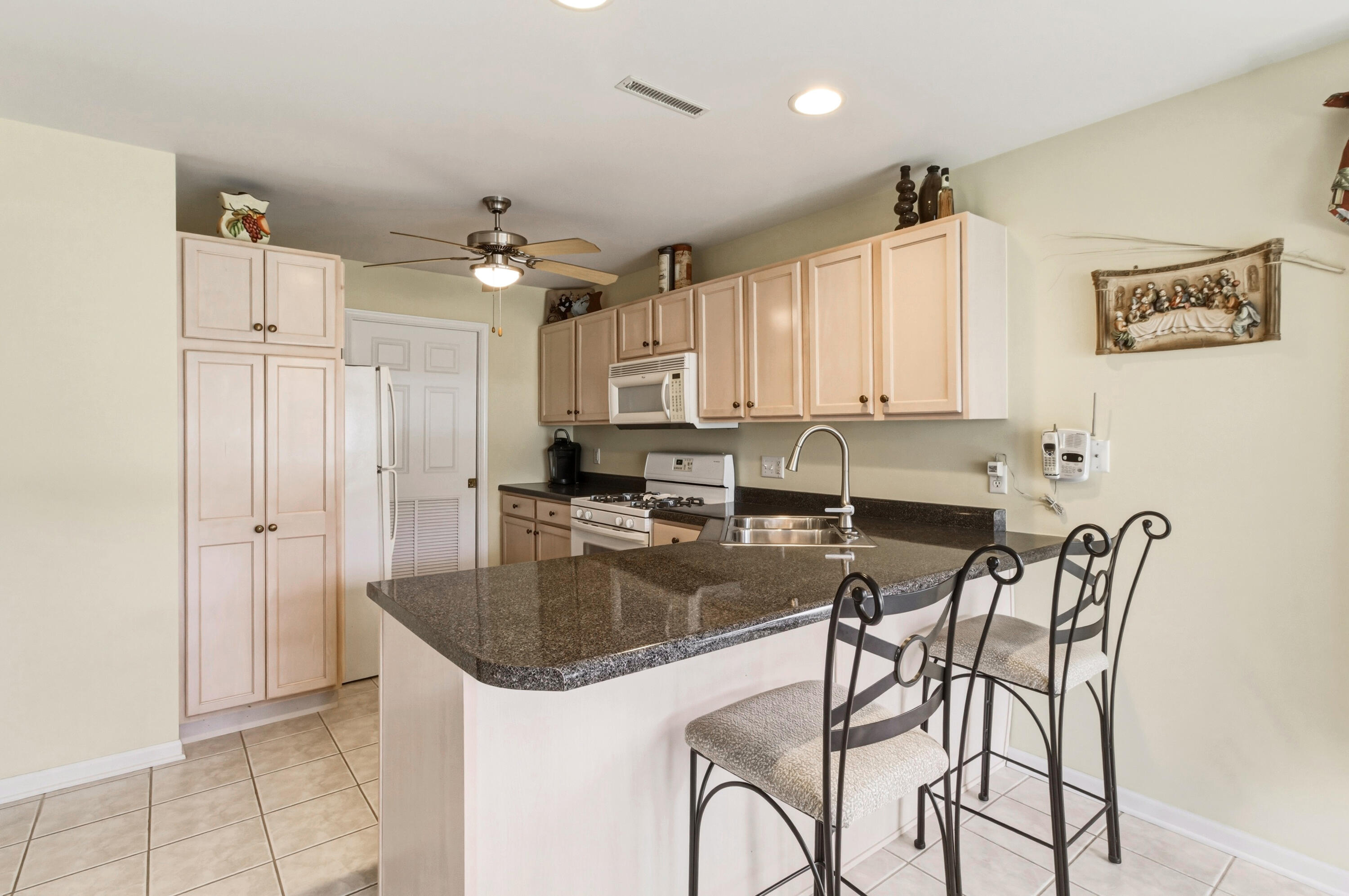 1096 Lakewood Court, Schererville, IN 46375; Image #5