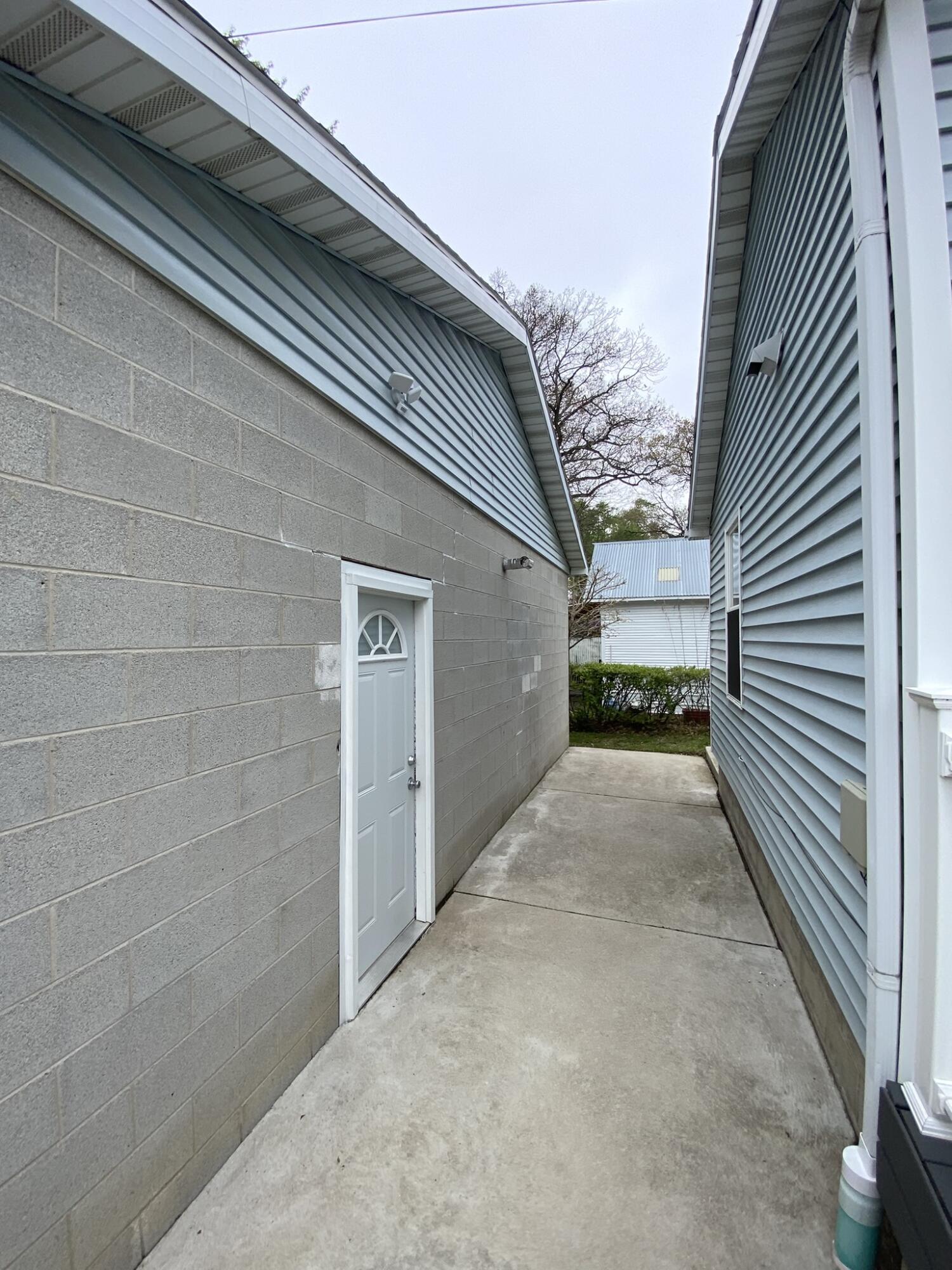 715 S Ashland Avenue, Michigan City, IN 46360; Image #23