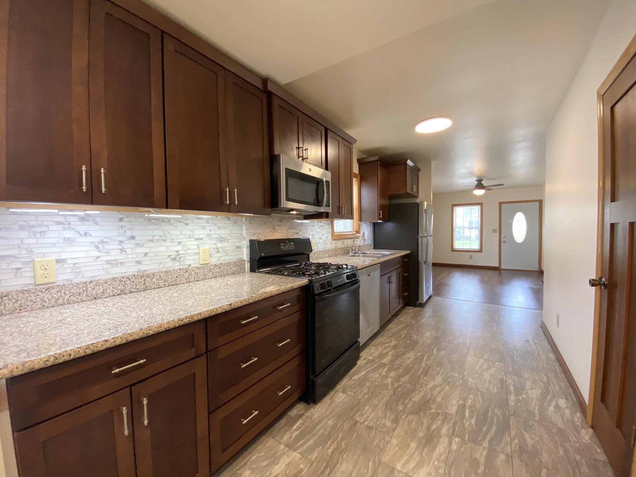 715 S Ashland Avenue, Michigan City, IN 46360; Image #6