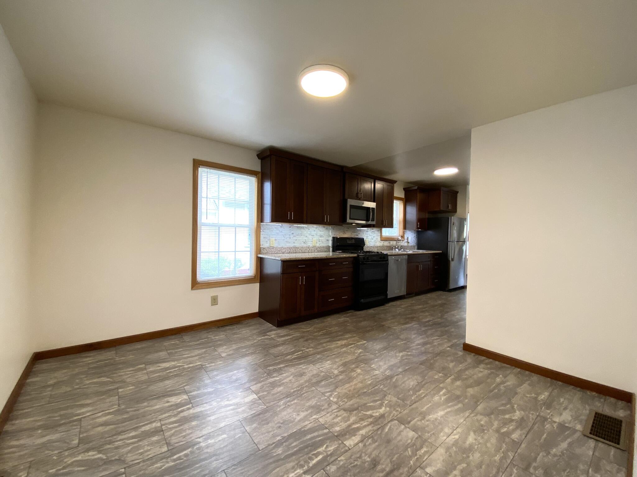 715 S Ashland Avenue, Michigan City, IN 46360; Image #7