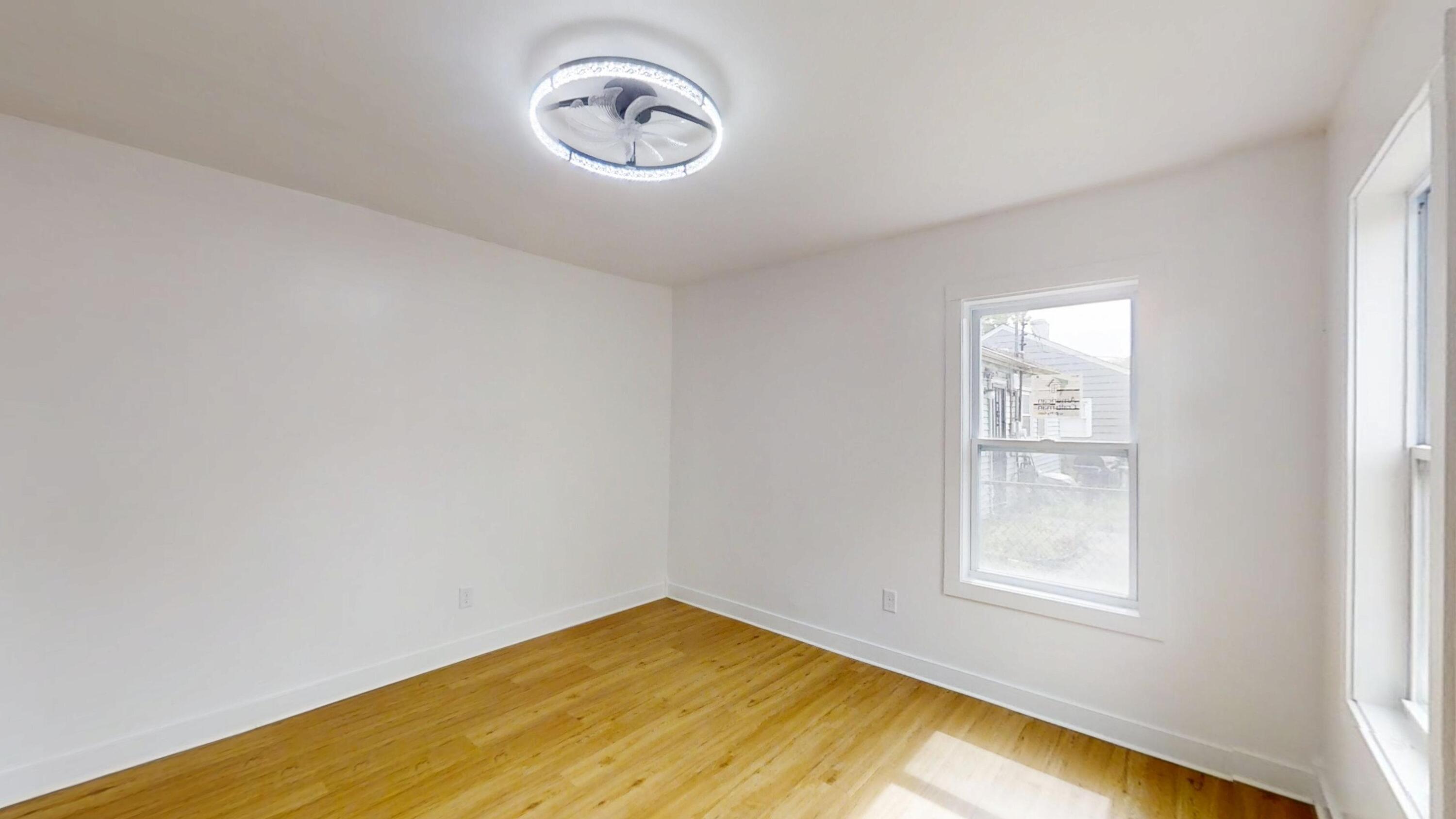 907 Central Avenue, Gary, IN 46407; Image #33