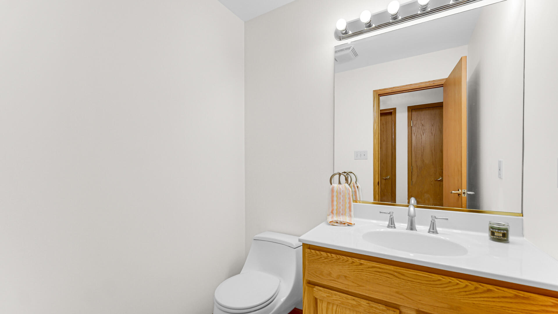 315 Kenbridge Court, Valparaiso, IN 46385; Image #19