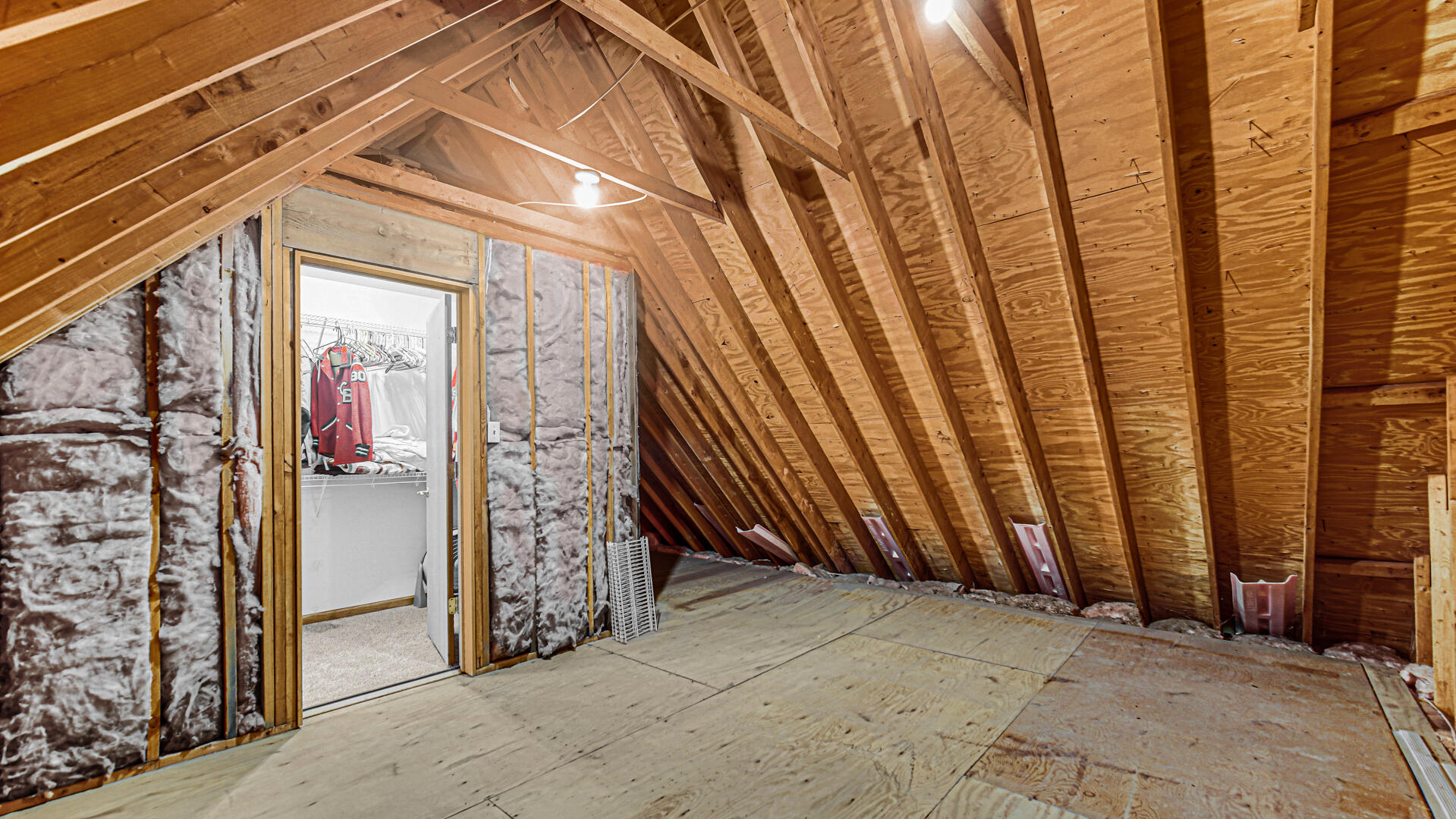 315 Kenbridge Court, Valparaiso, IN 46385; Image #25