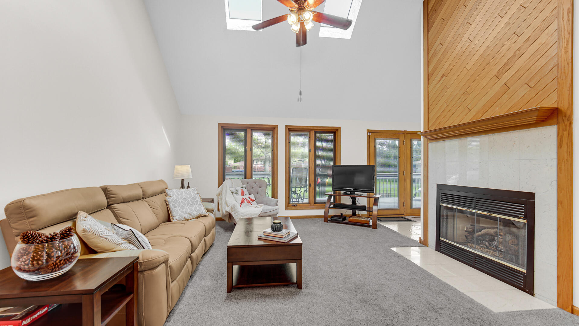 315 Kenbridge Court, Valparaiso, IN 46385; Image #5