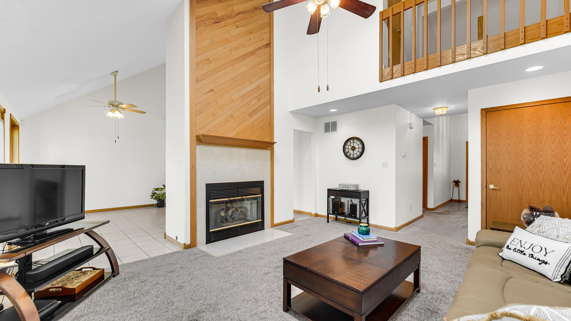 315 Kenbridge Court, Valparaiso, IN 46385; Image #6