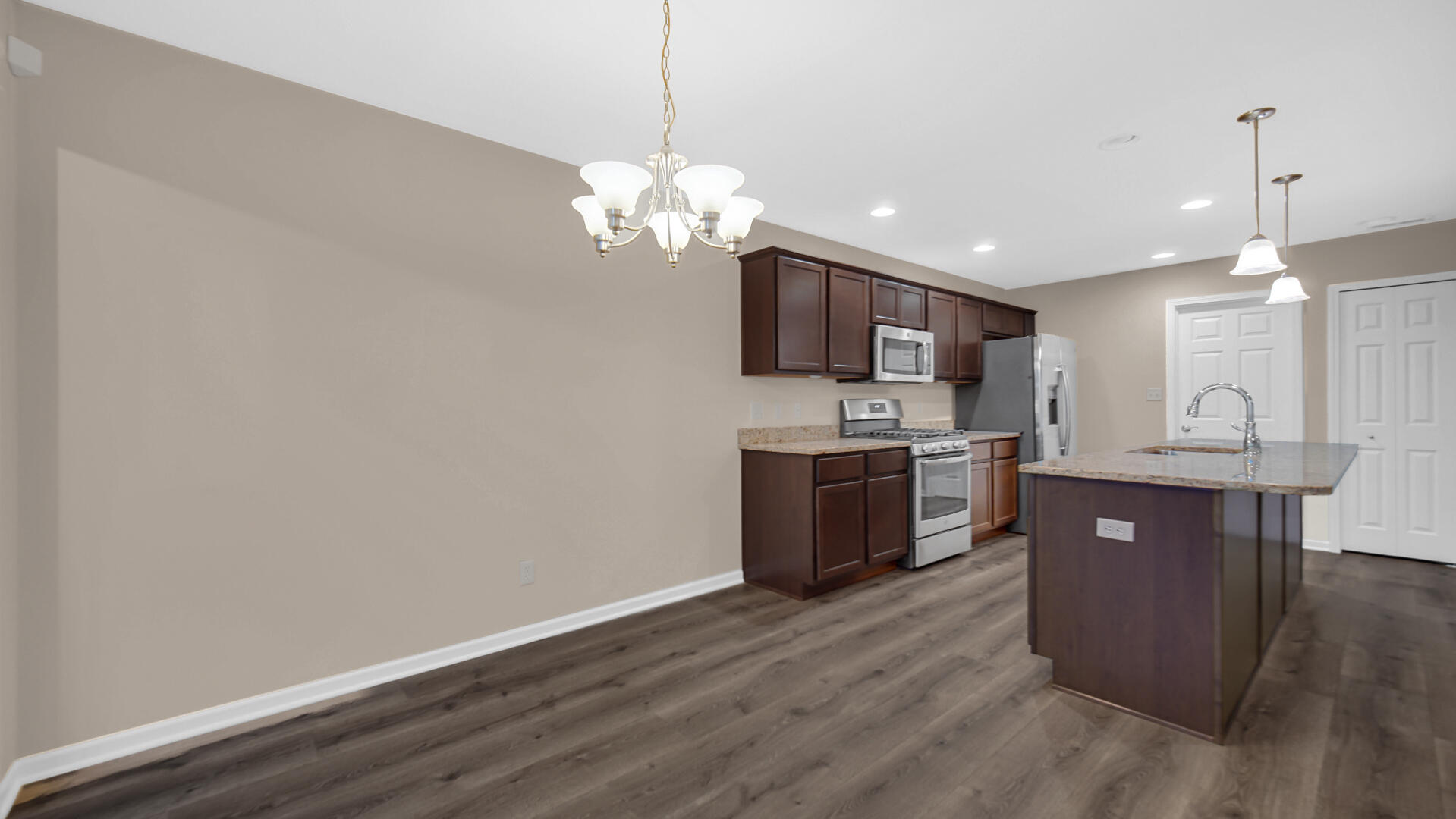 2956 Brisbane Drive, Valparaiso, IN 46385; Image #7