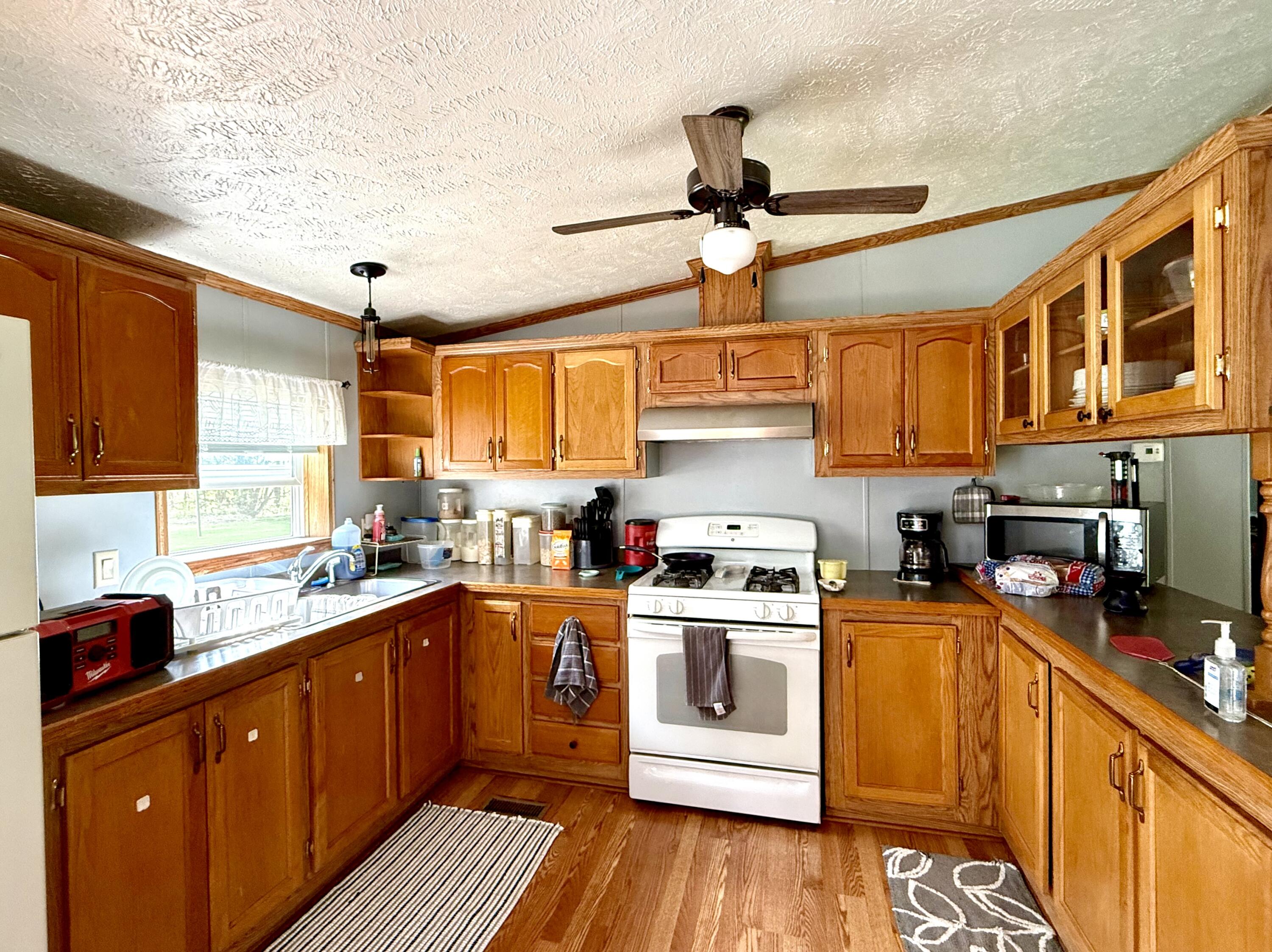 7174 N 725 W, Winamac, IN 46996; Image #6