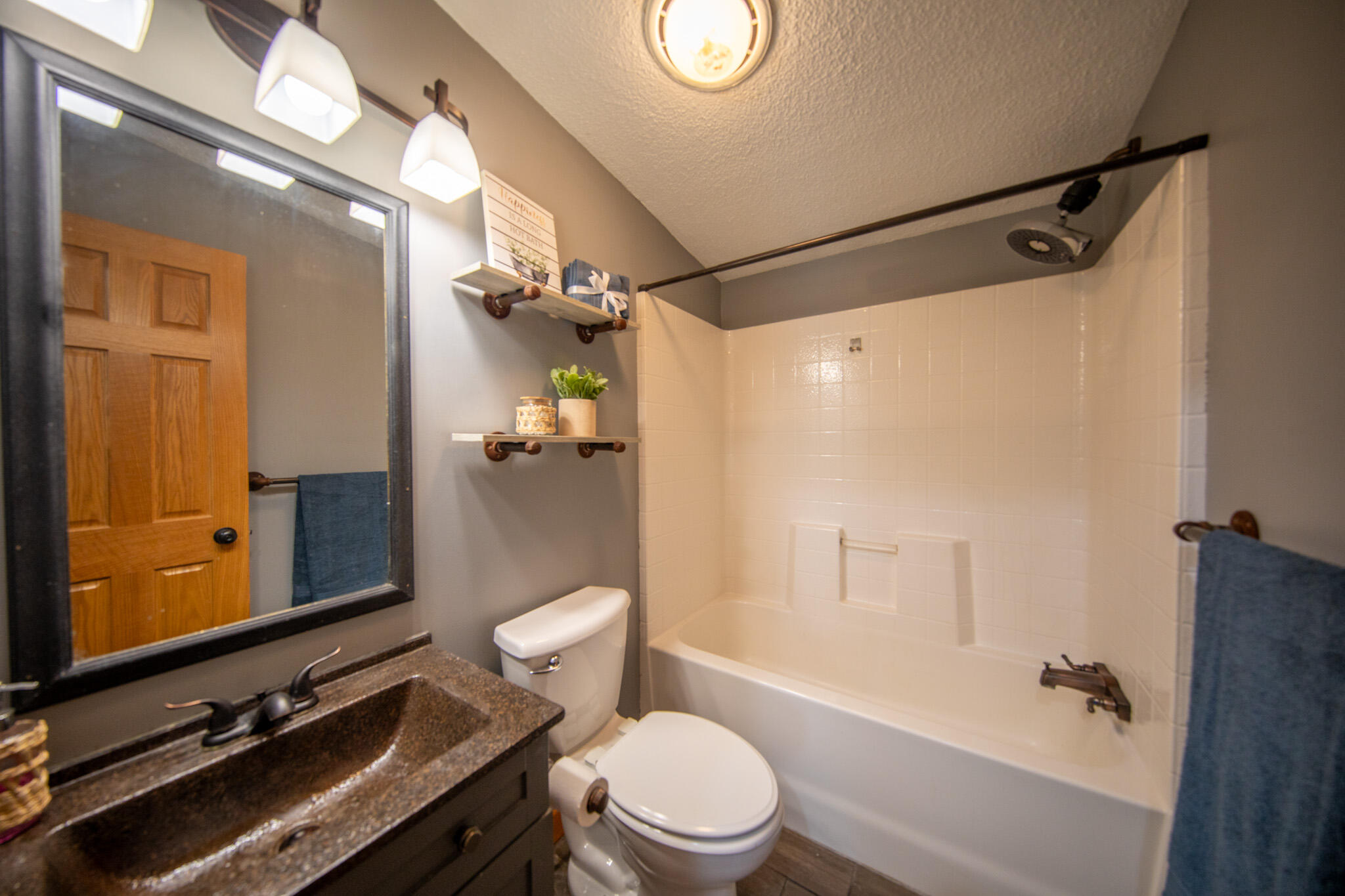 141 W 900 N, Chesterton, IN 46304; Image #24