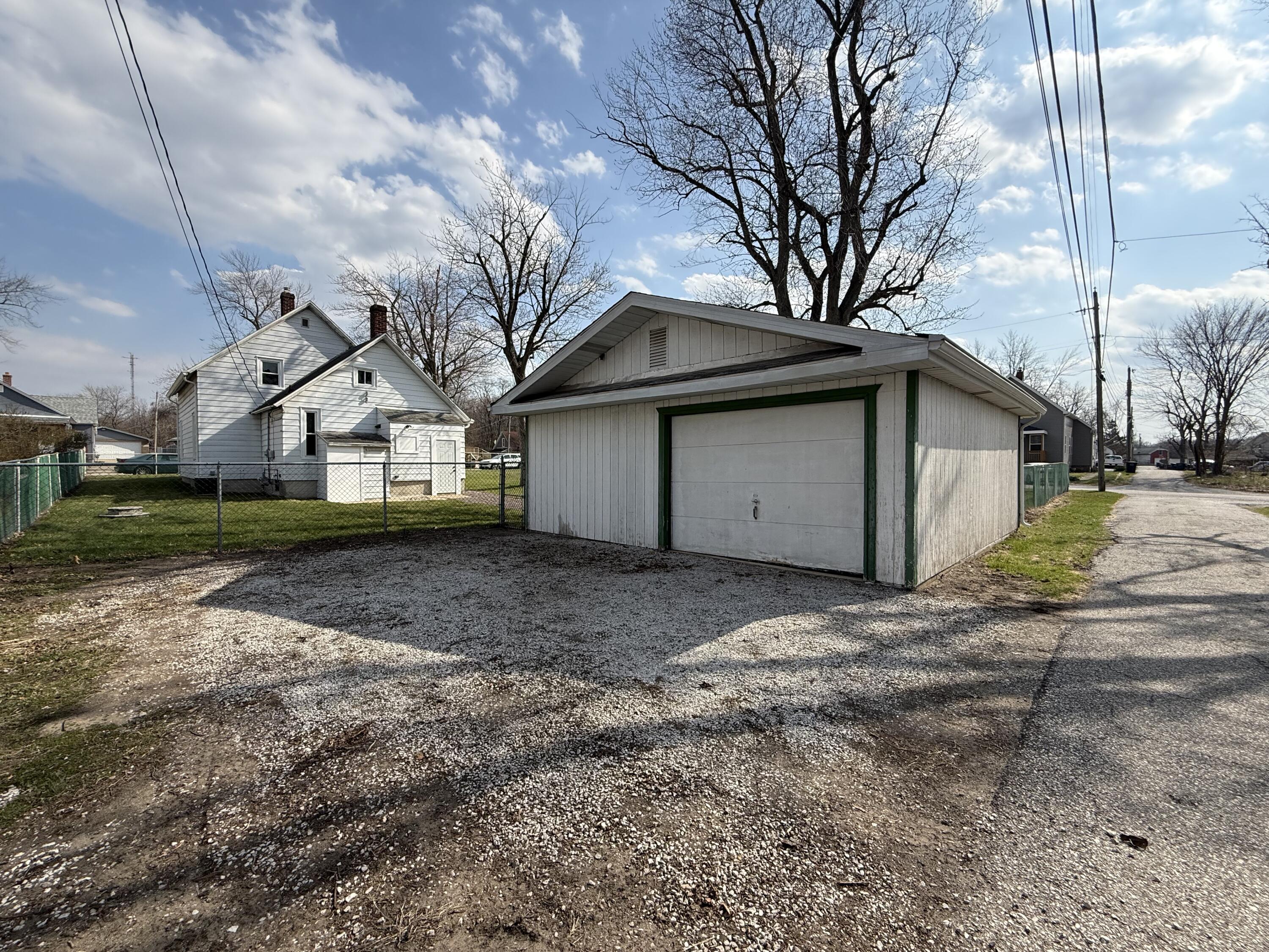 225 Columbia Street, Michigan City, IN 46360; Image #22