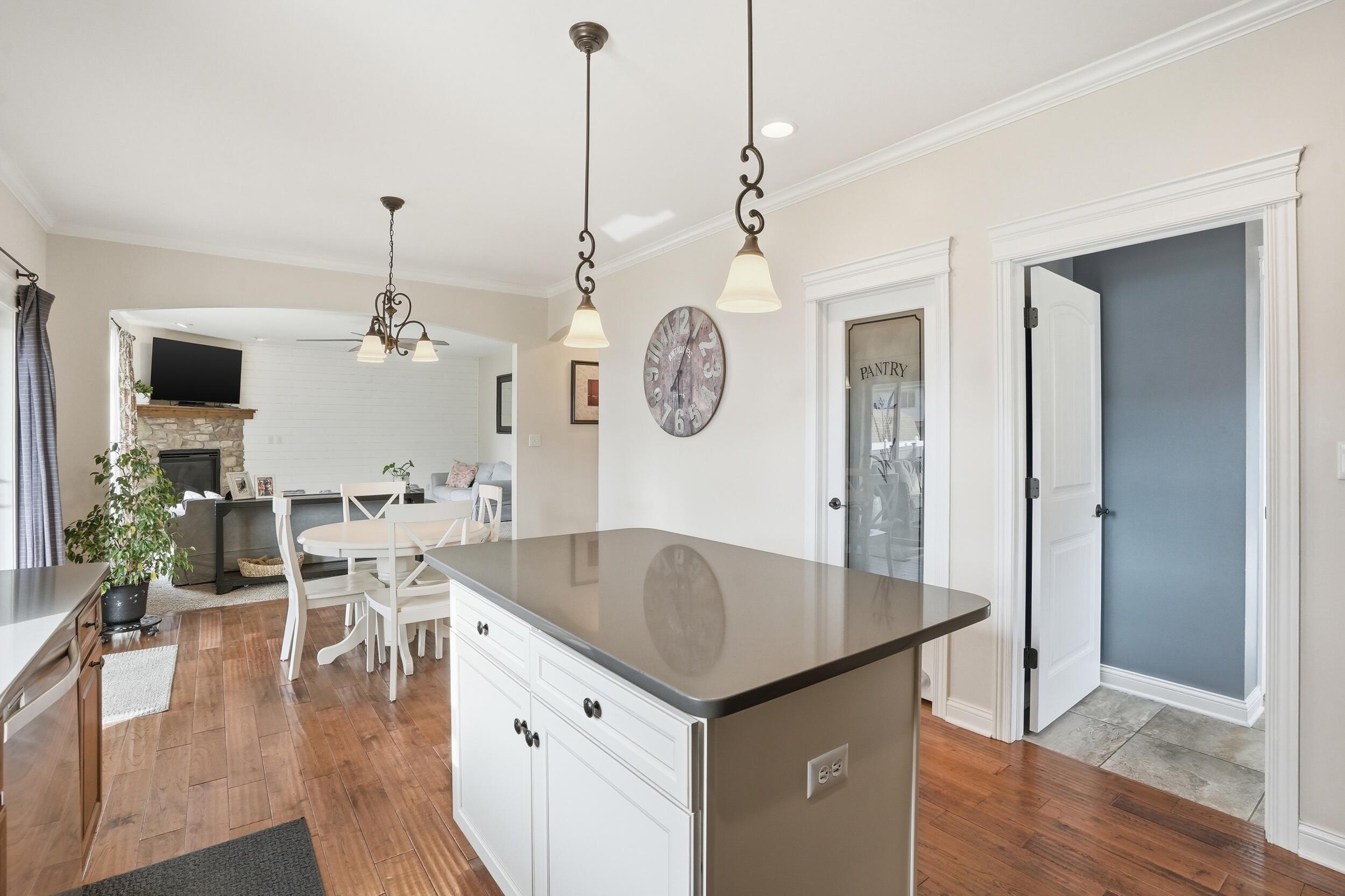12826 Massachusetts Street, Crown Point, IN 46307; Image #11