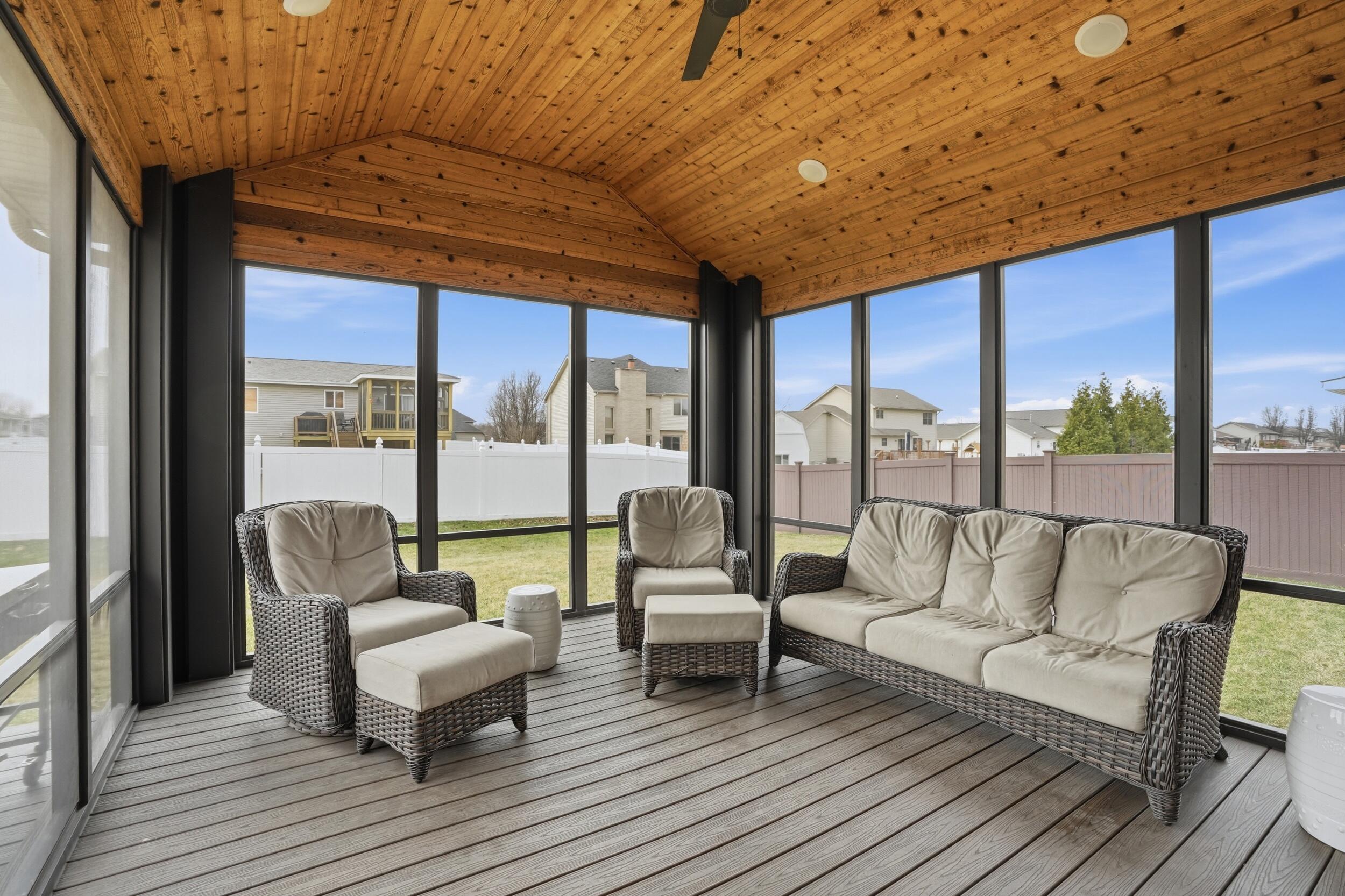 12826 Massachusetts Street, Crown Point, IN 46307; Image #3