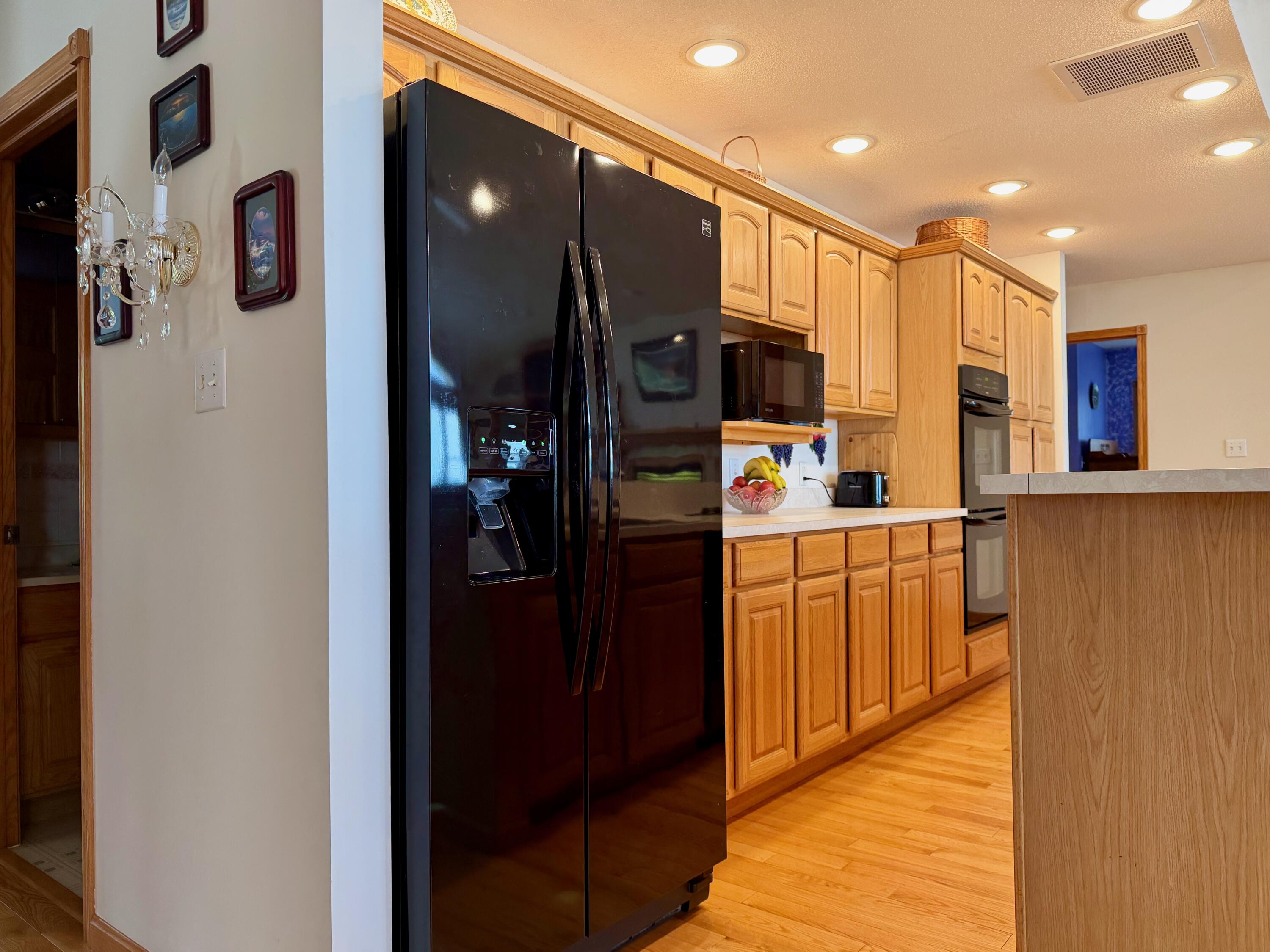 6353 S State Road 10, Knox, IN 46534; Image #19