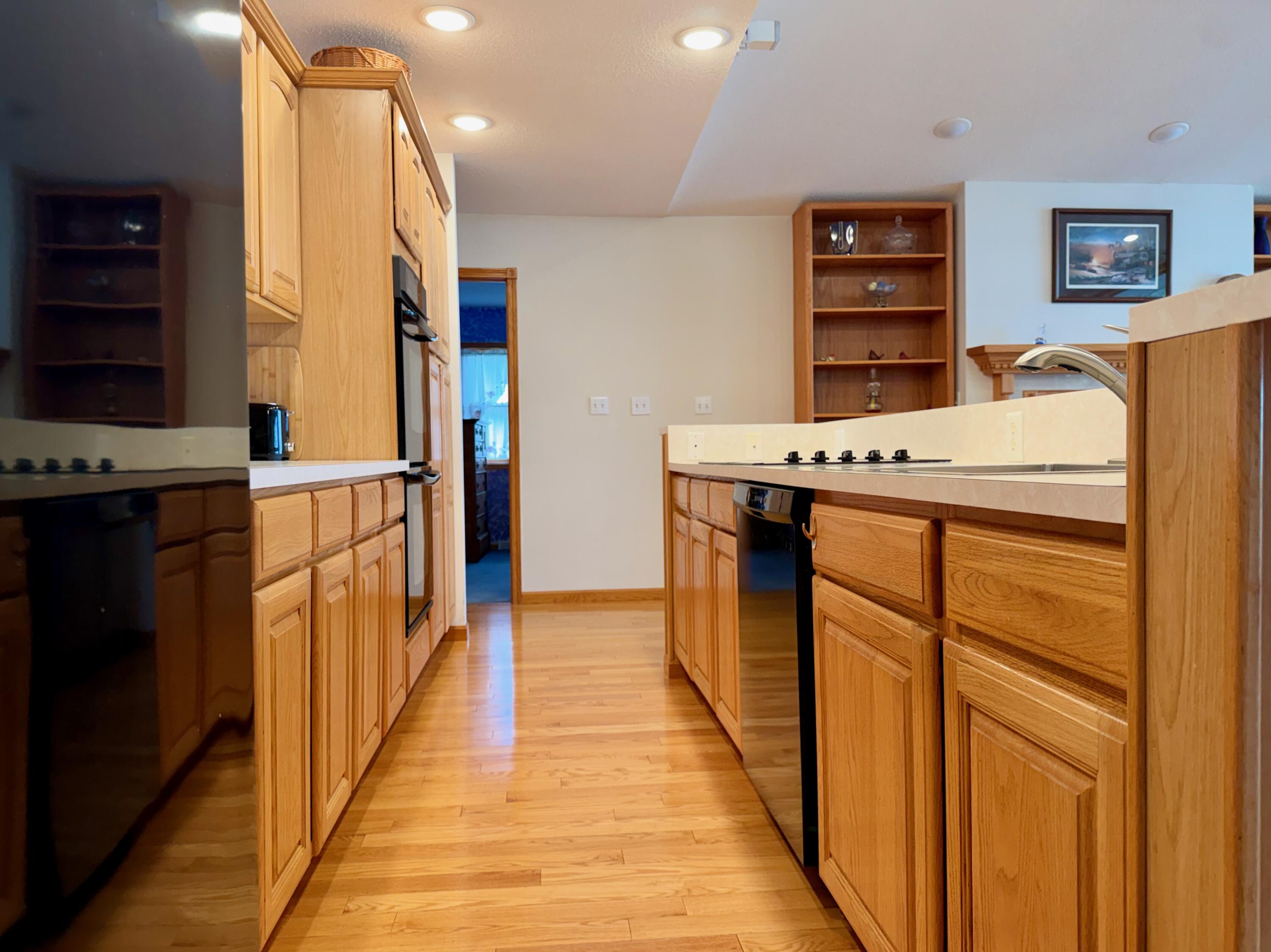 6353 S State Road 10, Knox, IN 46534; Image #21