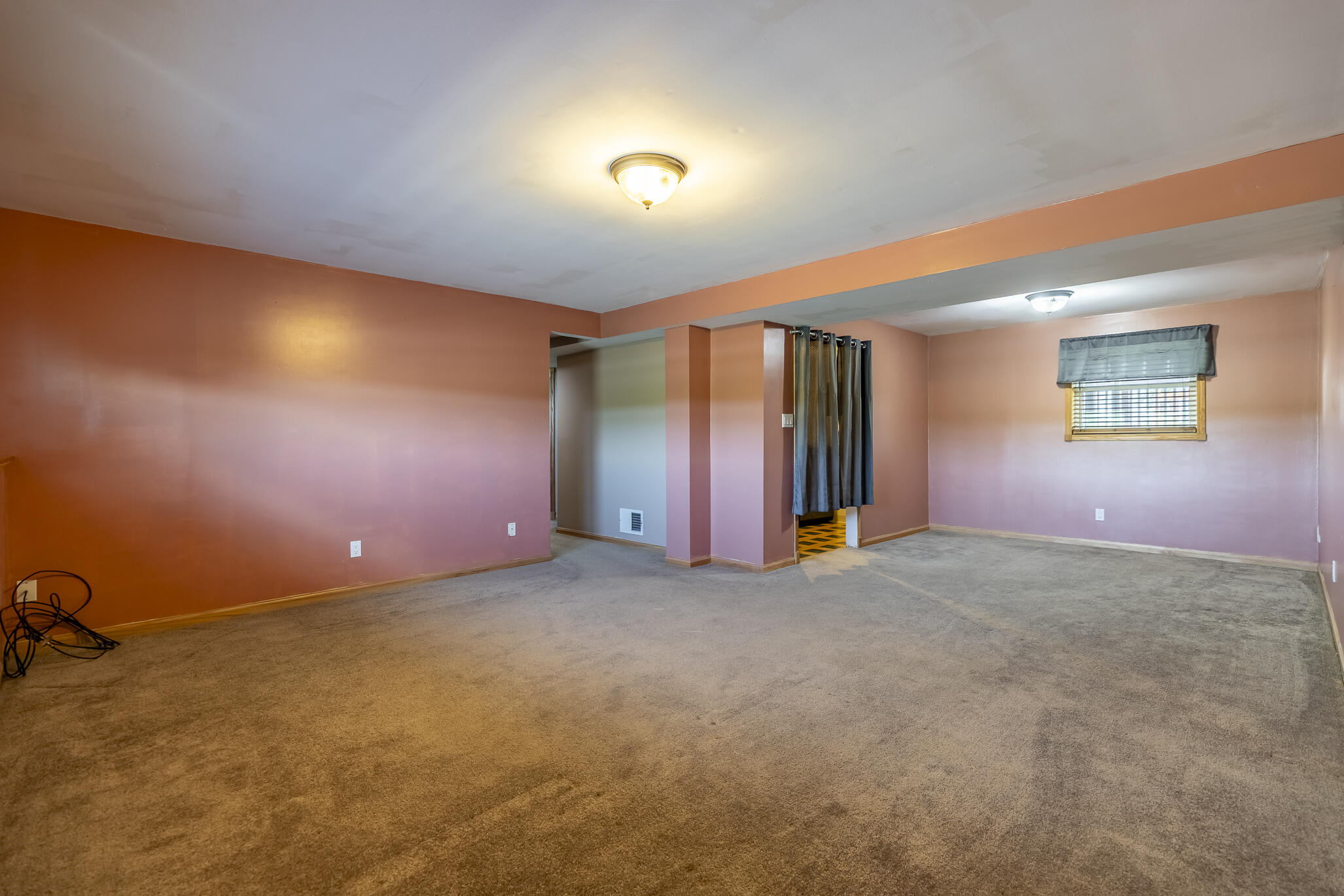 431 S Liverpool Road, Hobart, IN 46342; Image #21