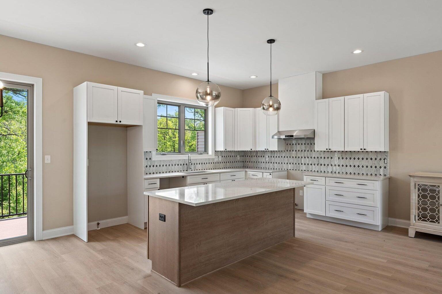 59 Sanctuary Drive, Valparaiso, IN 46385; Image #8