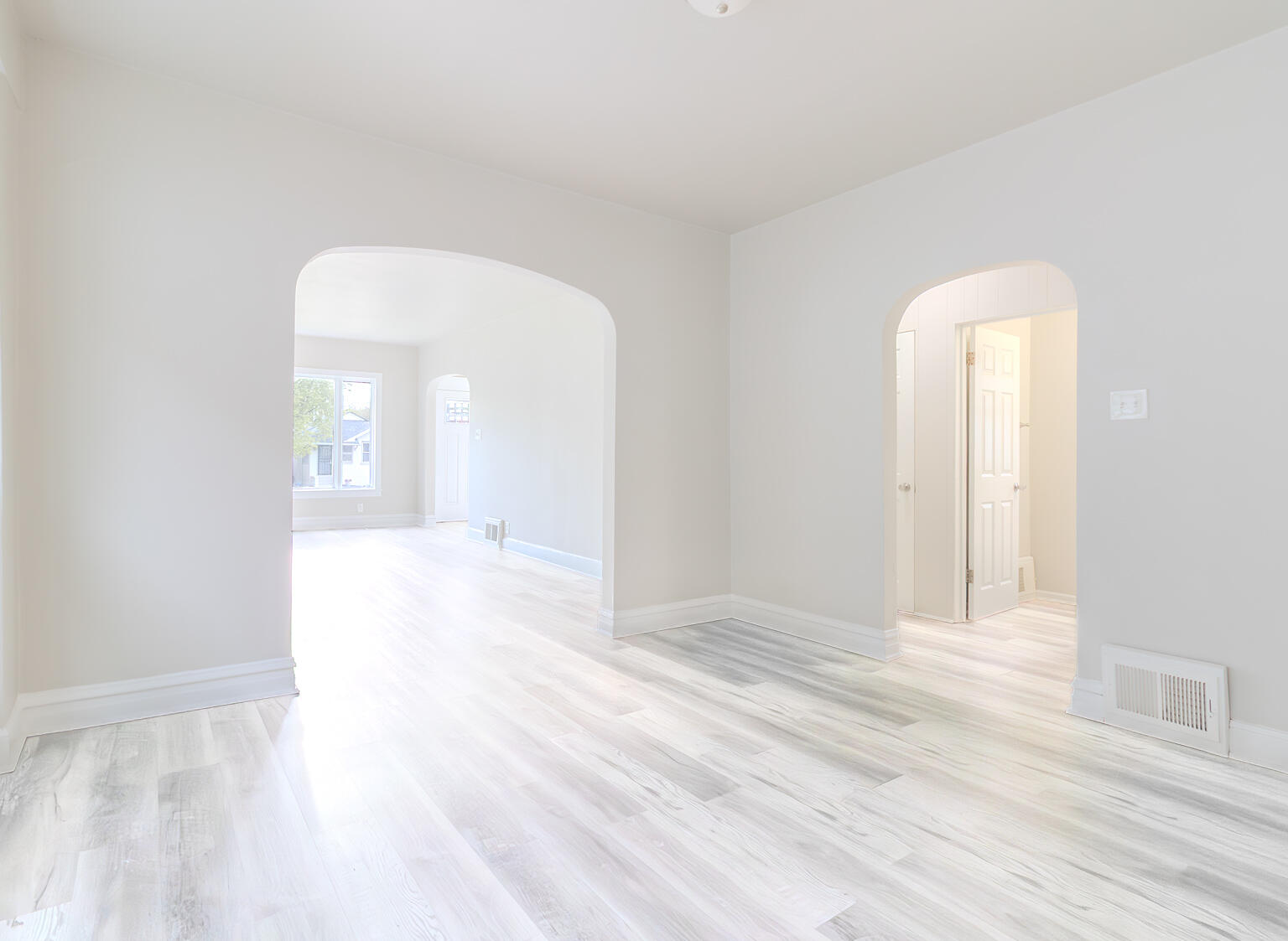 829 Johnson Street, Gary, IN 46402; Image #13