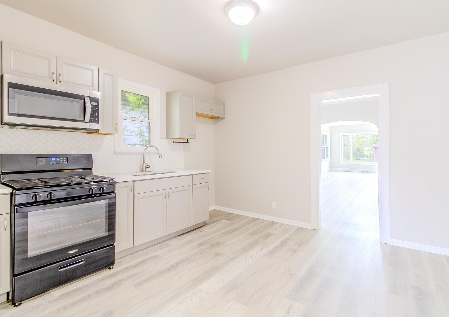829 Johnson Street, Gary, IN 46402; Image #16