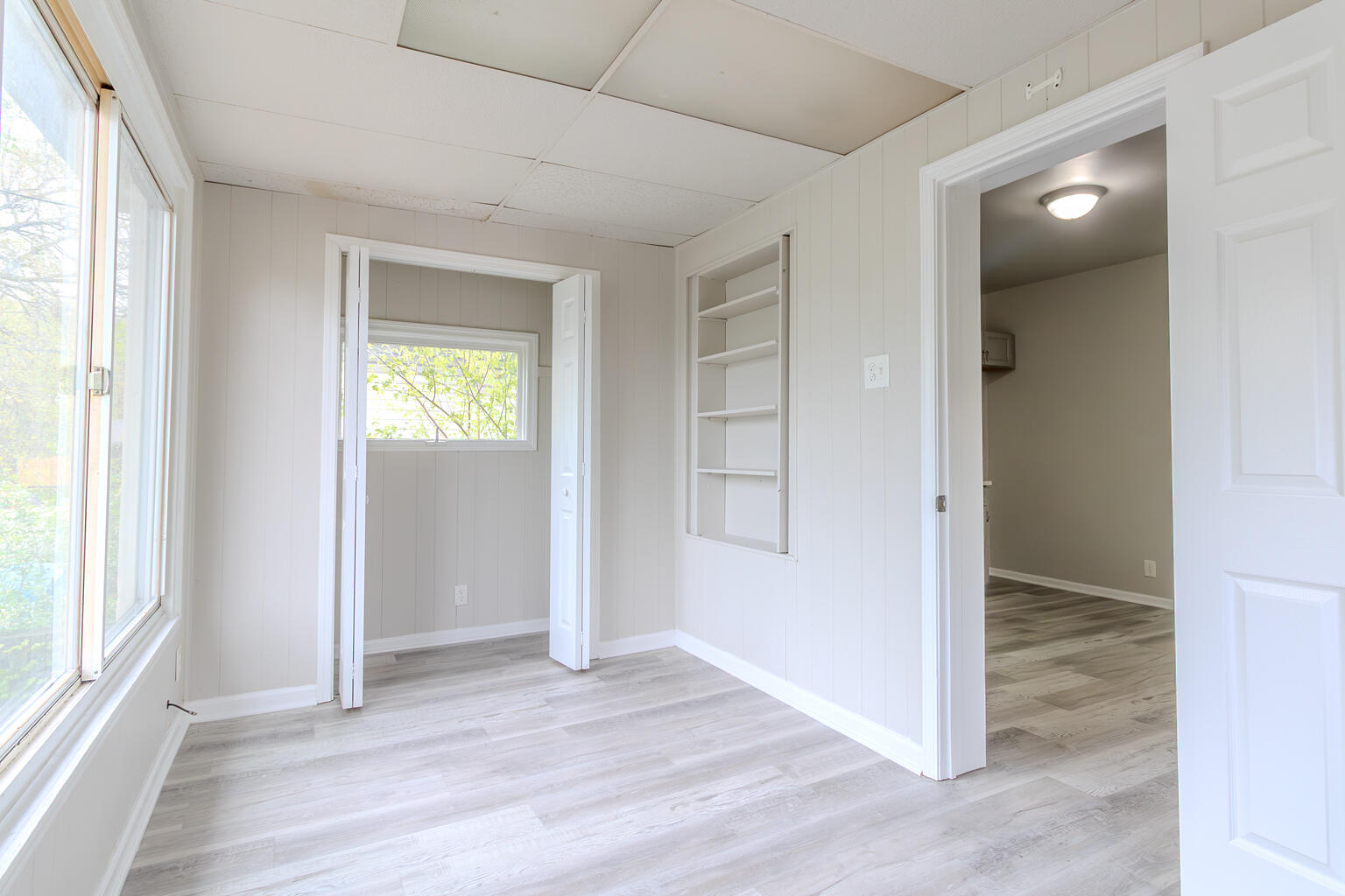 829 Johnson Street, Gary, IN 46402; Image #29