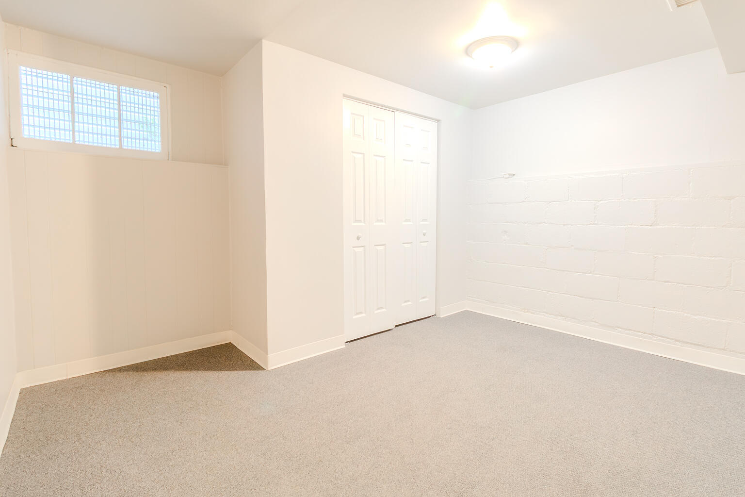 829 Johnson Street, Gary, IN 46402; Image #33