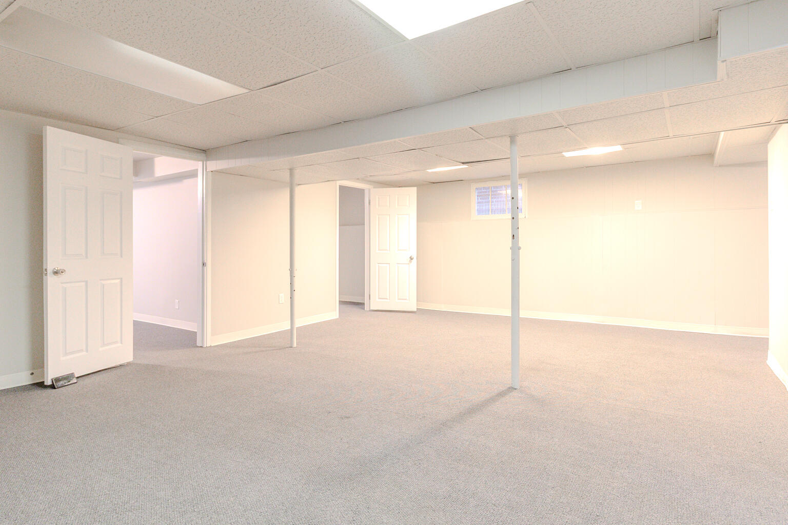 829 Johnson Street, Gary, IN 46402; Image #37