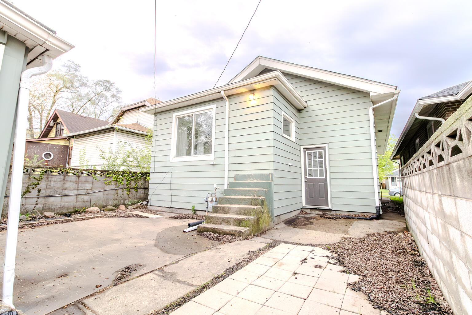 829 Johnson Street, Gary, IN 46402; Image #41