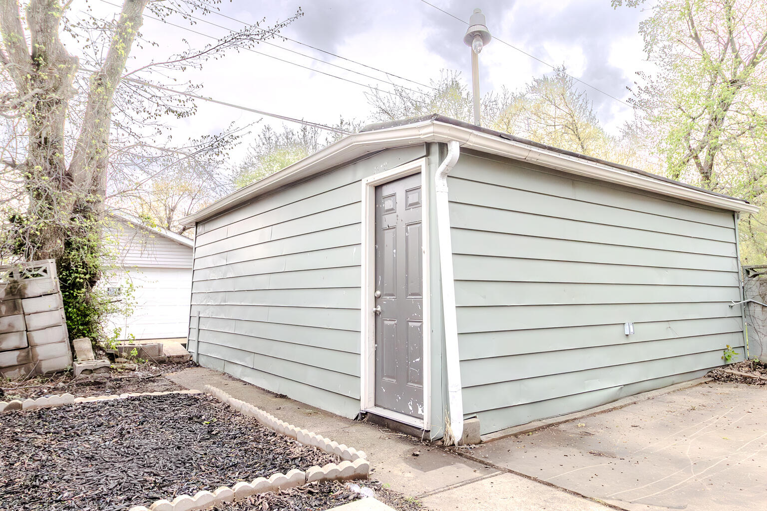 829 Johnson Street, Gary, IN 46402; Image #42