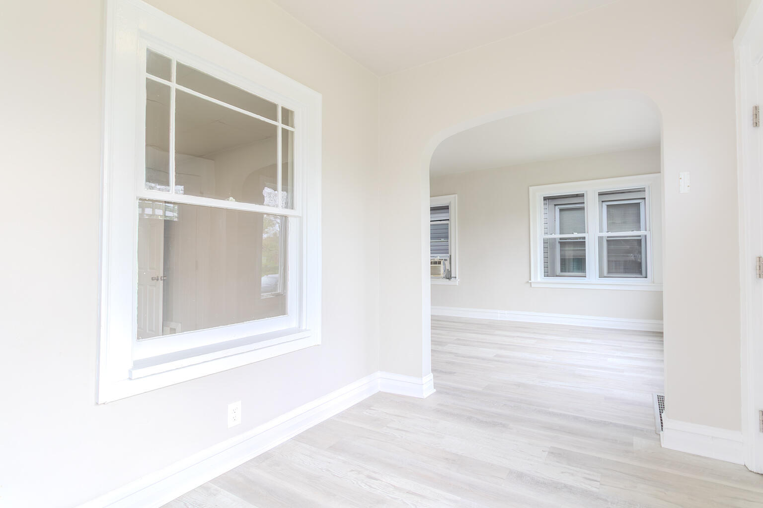 829 Johnson Street, Gary, IN 46402; Image #5