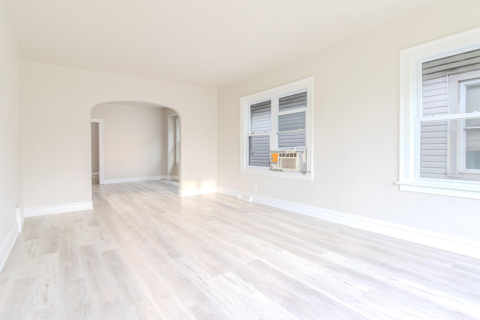829 Johnson Street, Gary, IN 46402; Image #9