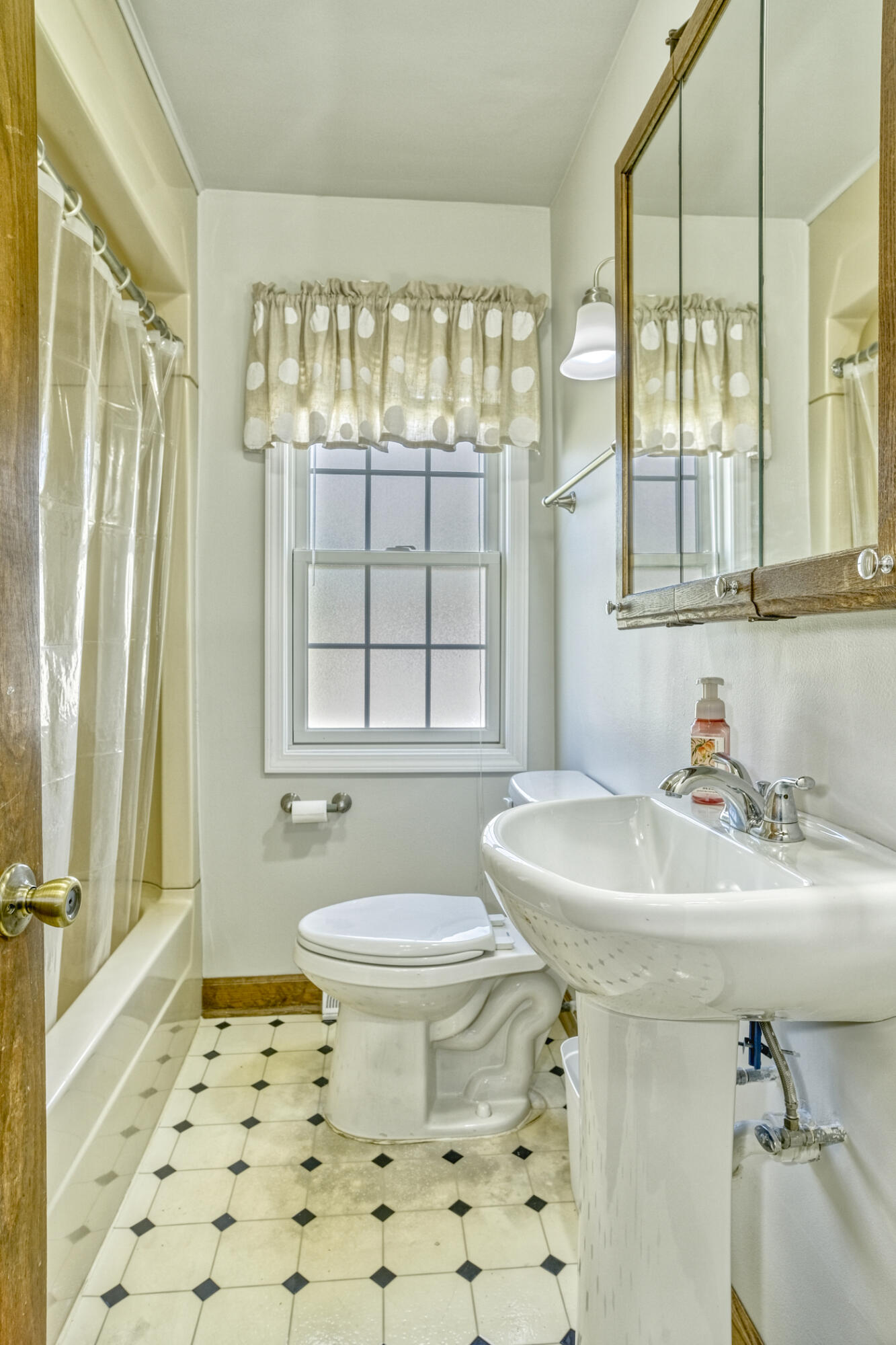 4912 W Main Street, Lowell, IN 46356; Image #12