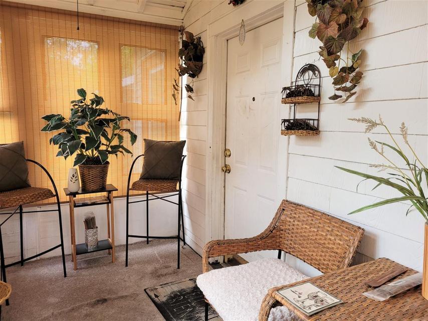 1718 Roosevelt Place, Gary, IN 46404; Image #2