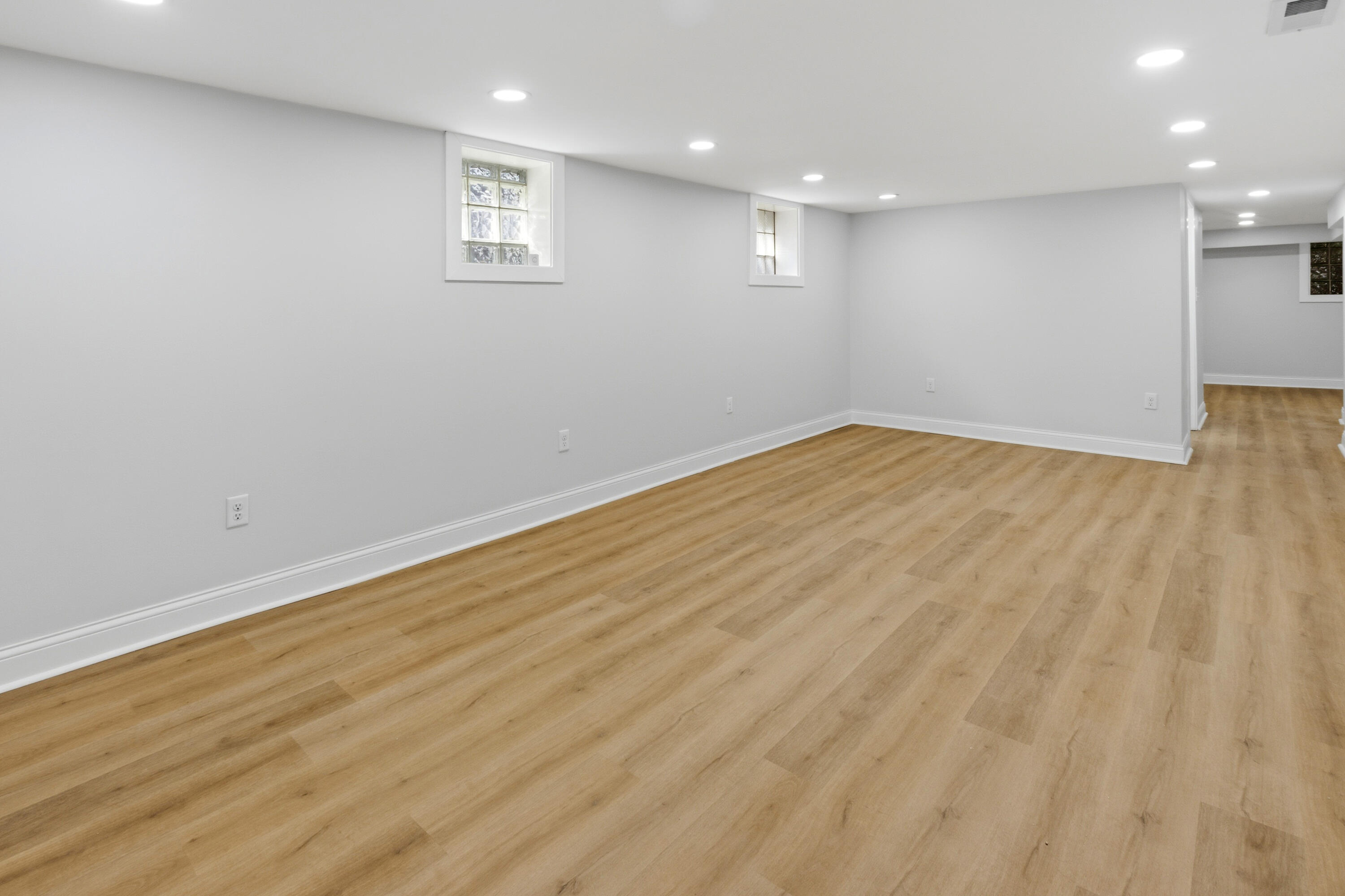 1560 Mckinley Street, Gary, IN 46404; Image #17