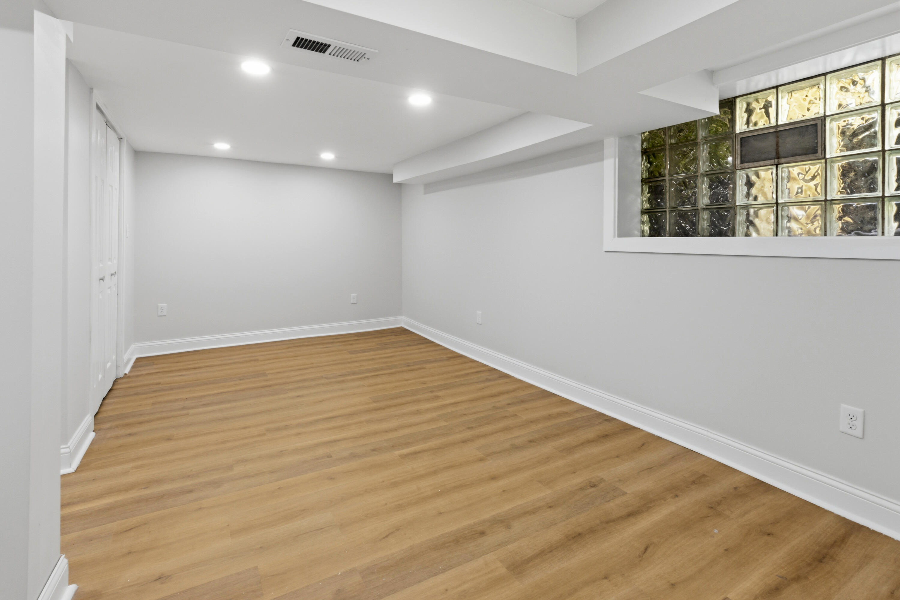 1560 Mckinley Street, Gary, IN 46404; Image #19