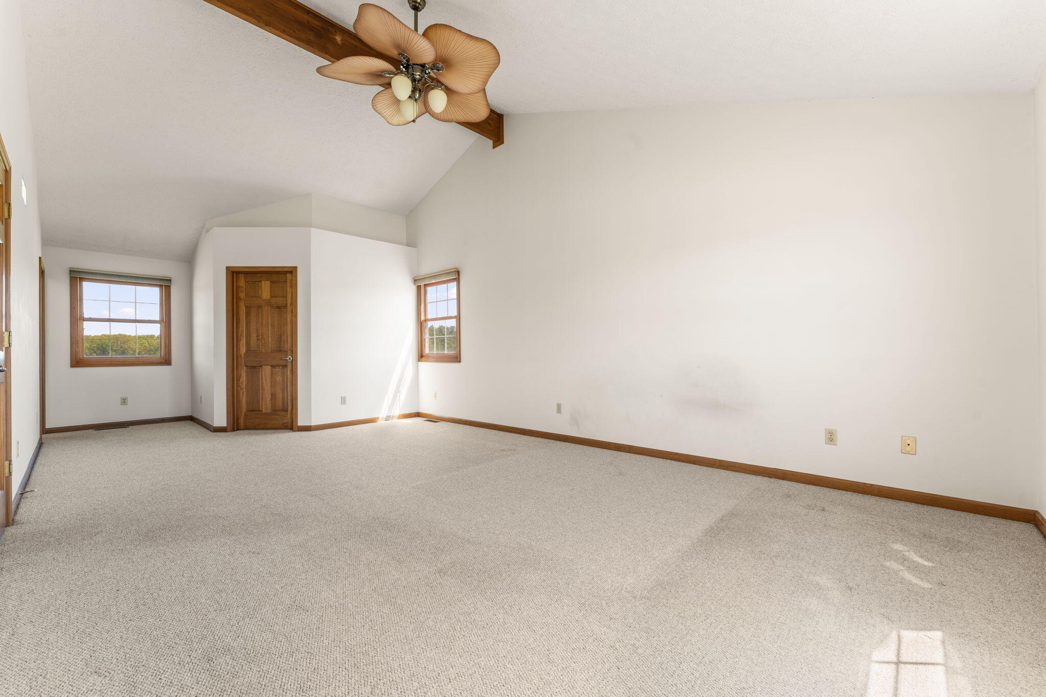 919 Plantation Road, Valparaiso, IN 46385; Image #8