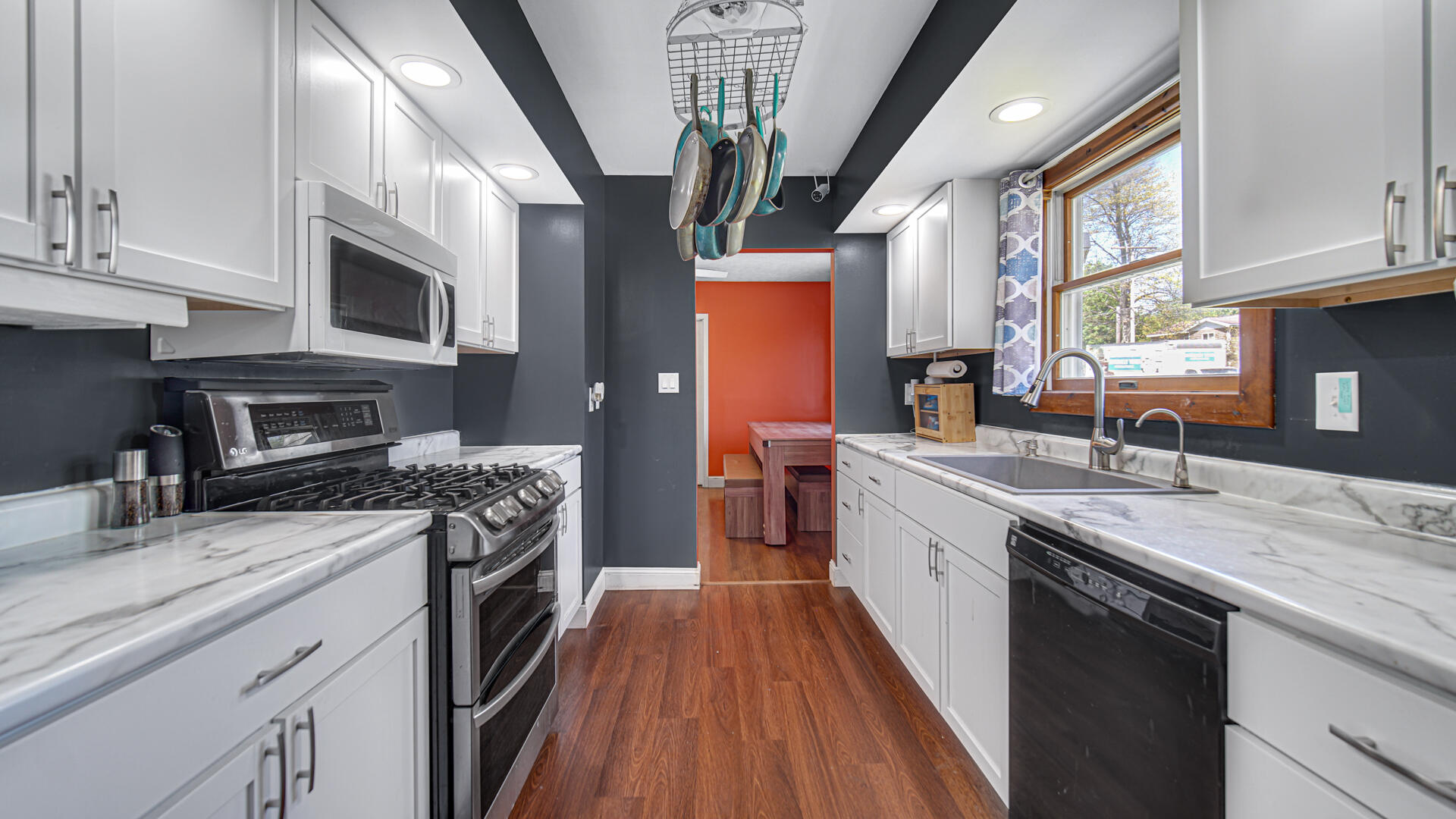 324 W Johnson Road, La Porte, IN 46350; Image #10