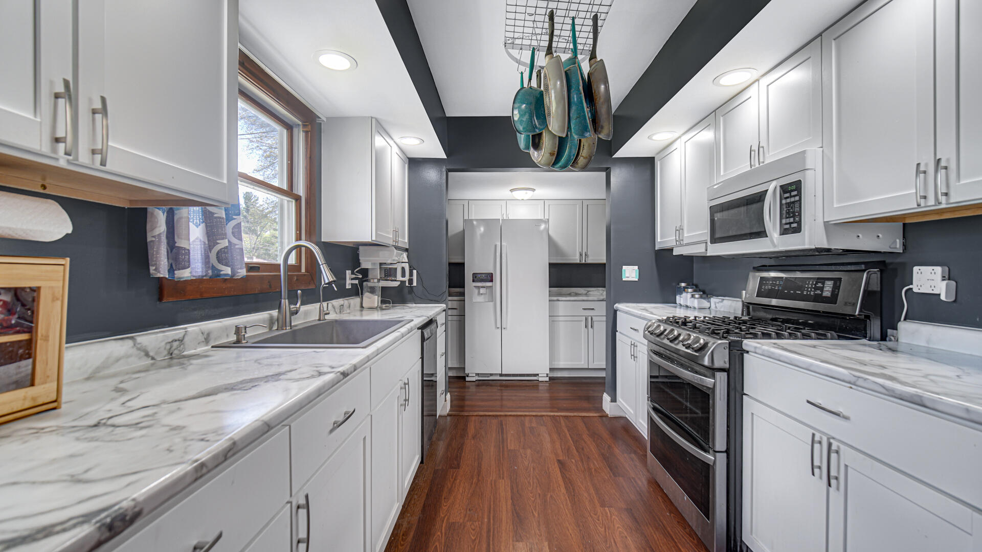324 W Johnson Road, La Porte, IN 46350; Image #8