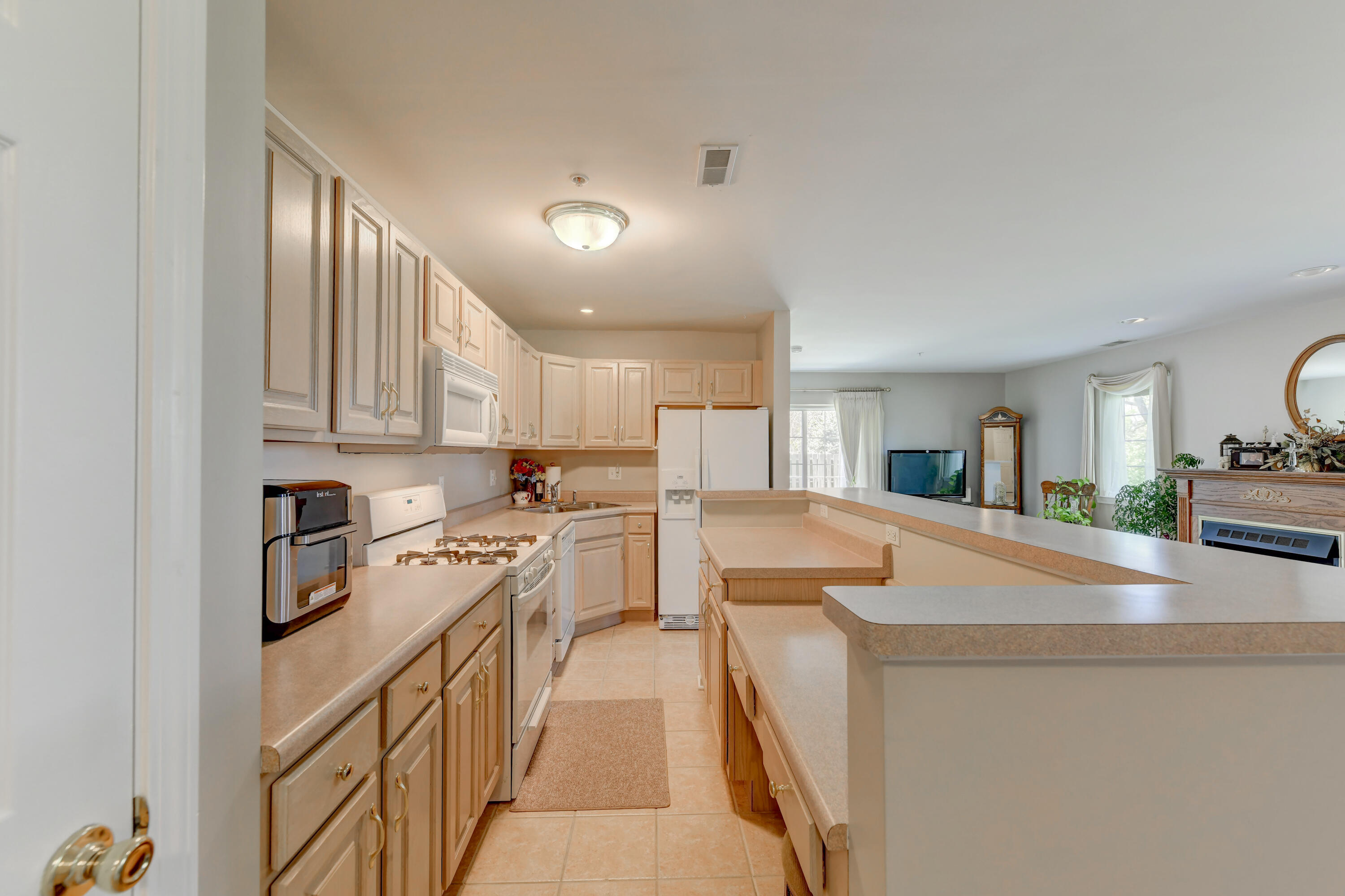2515 Longwood Drive, Highland, IN #102, 46322; Image #3