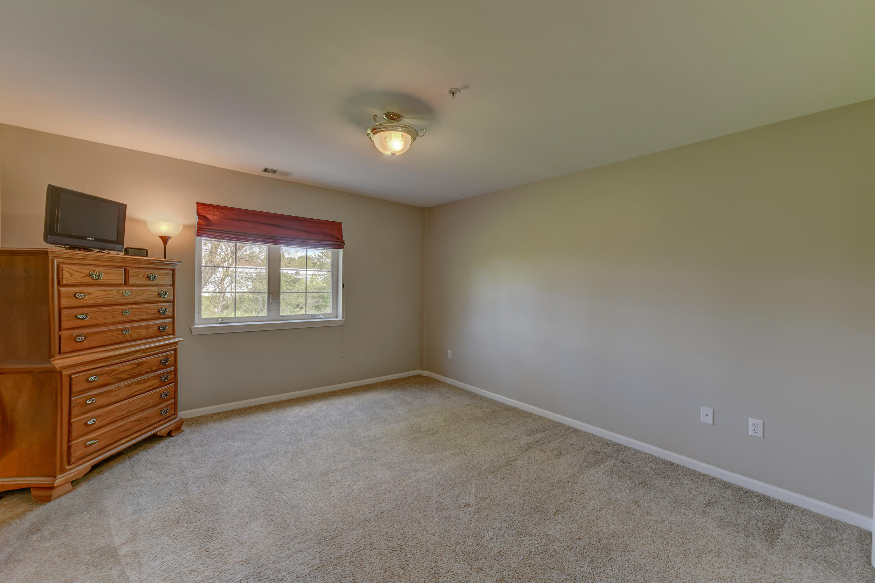 2515 Longwood Drive, Highland, IN #102, 46322; Image #6
