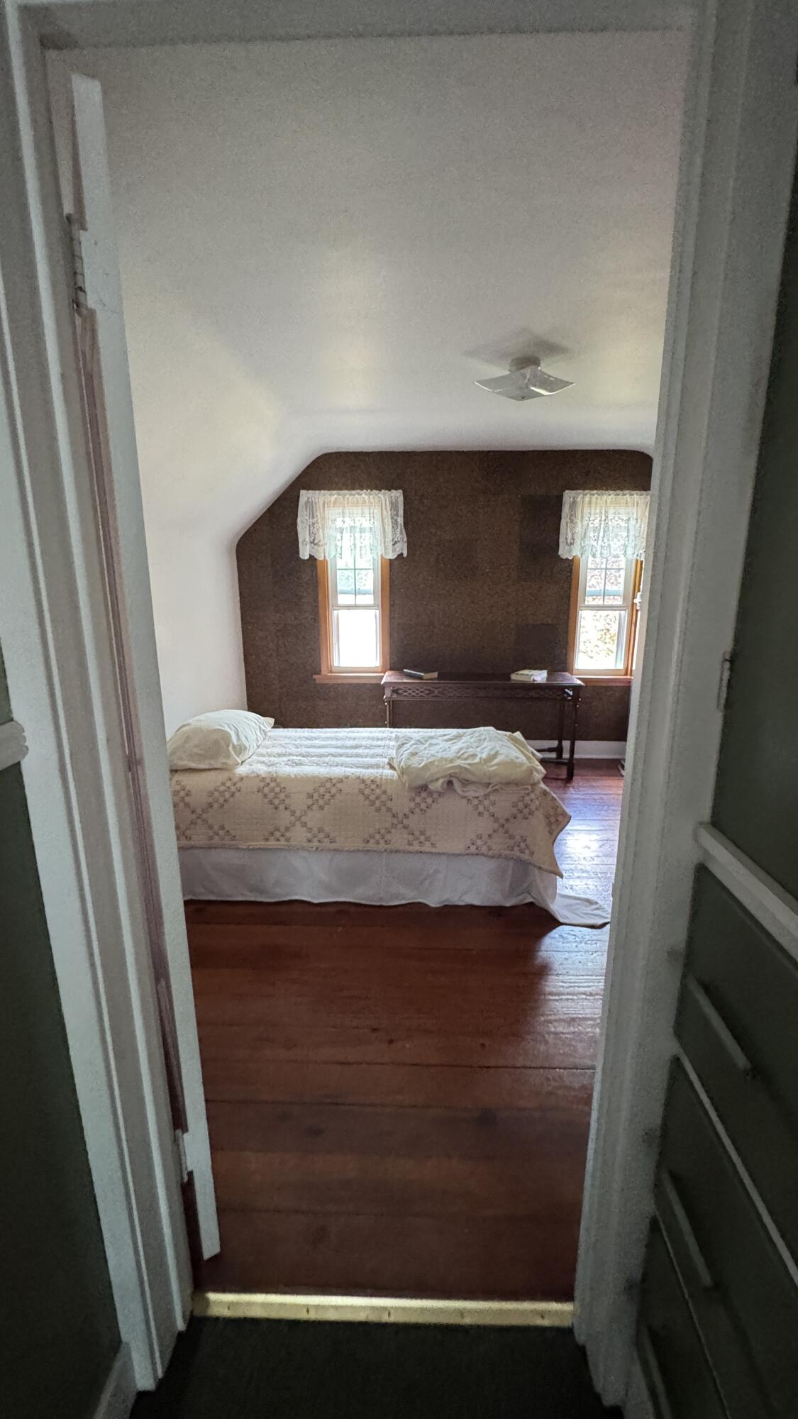 424 Yanke Road, Trail Creek, IN 46360; Image #20