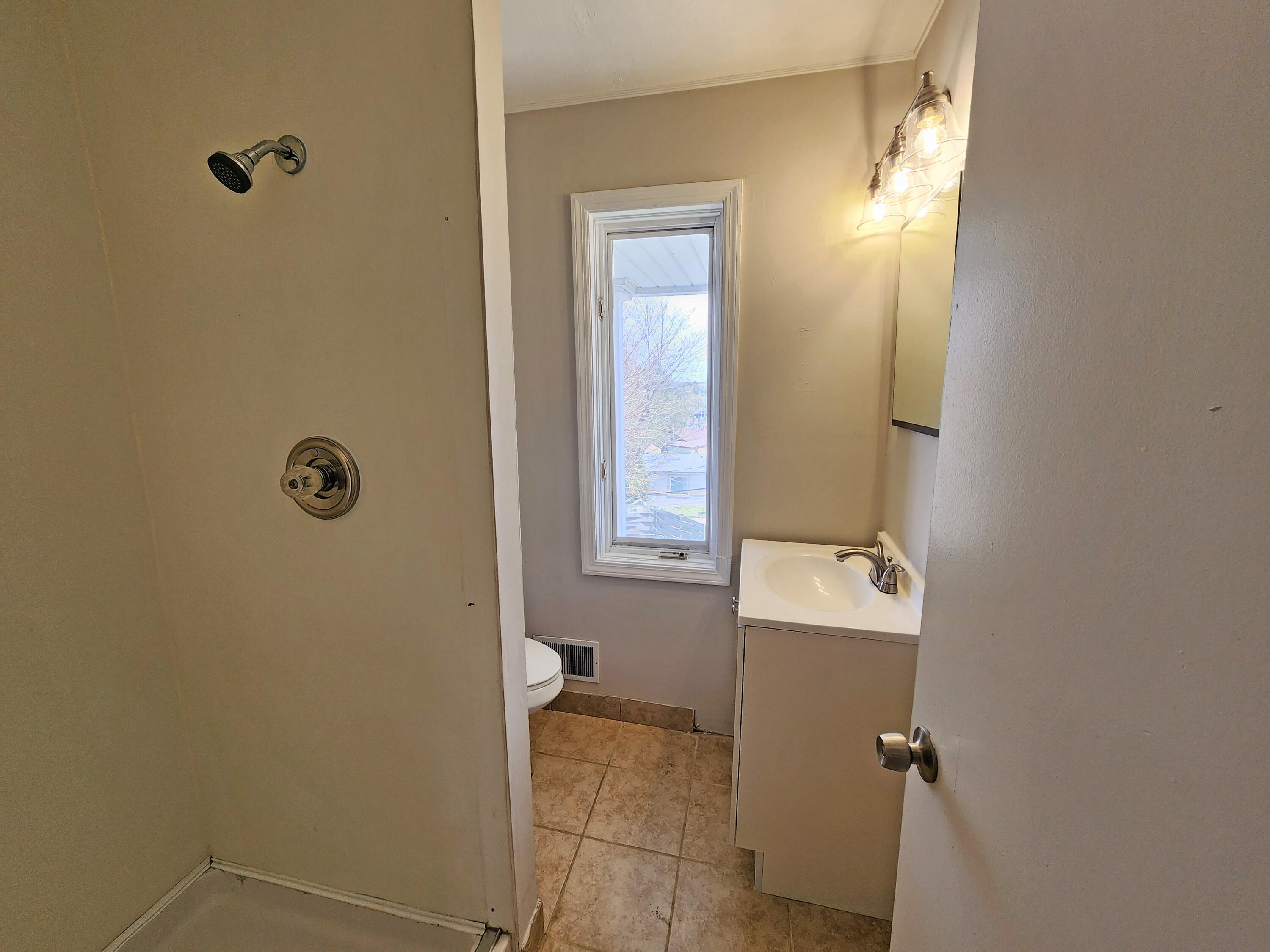 113 N Arch Street, New Carlisle, IN 46552; Image #9