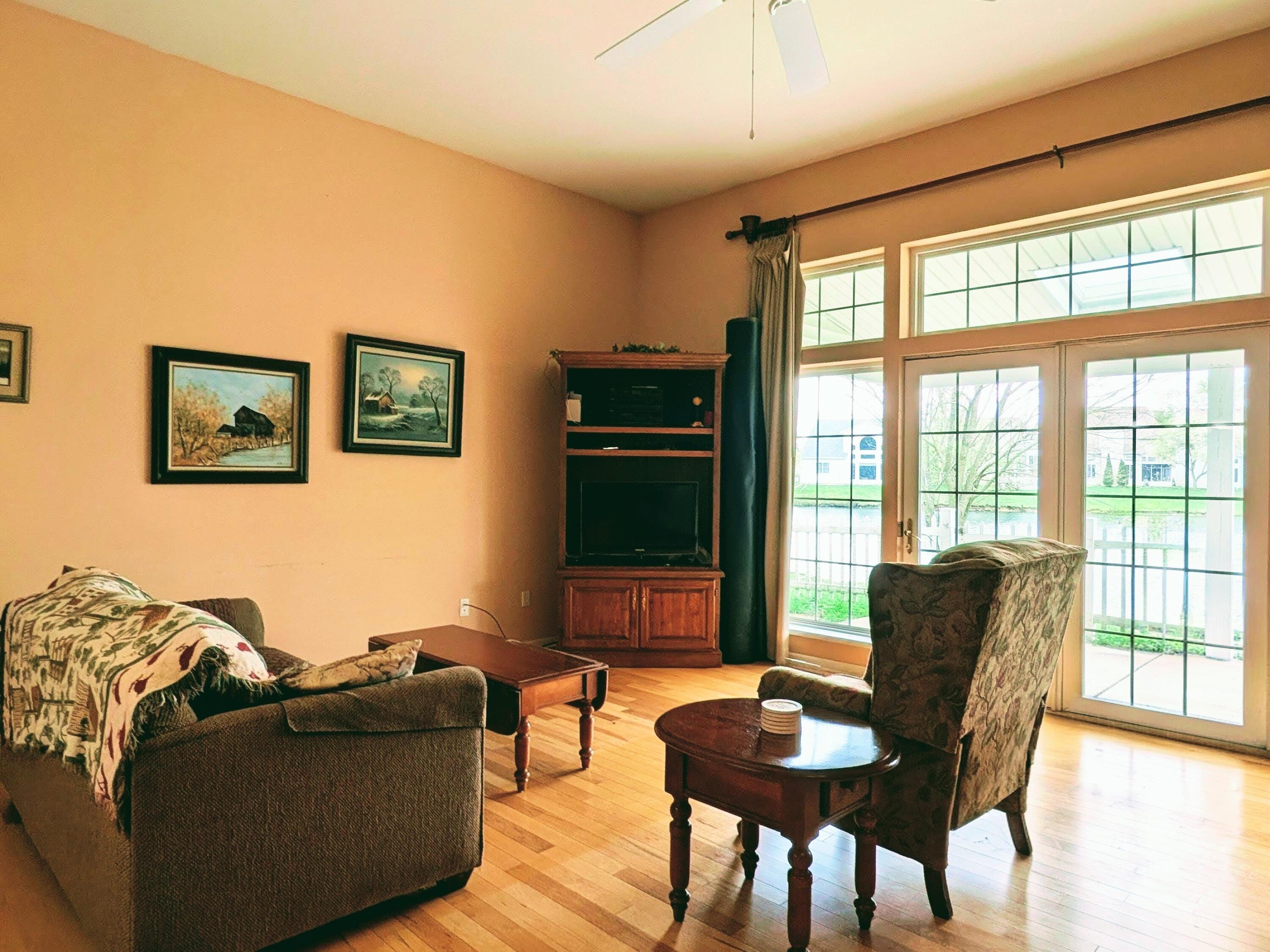 2913 Lake Pointe Drive, Valparaiso, IN 46383; Image #5