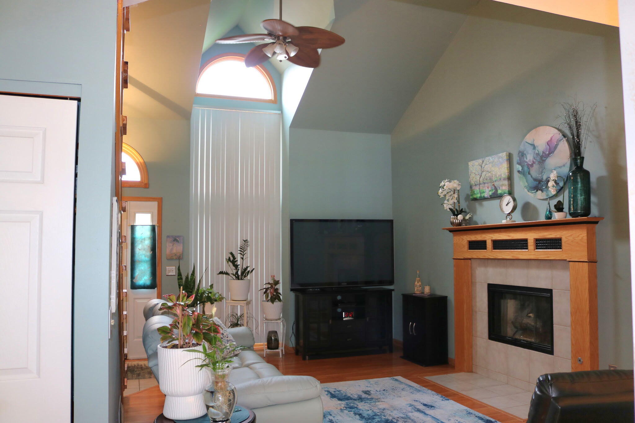 1489 Grand Isle Court, Hobart, IN 46342; Image #12