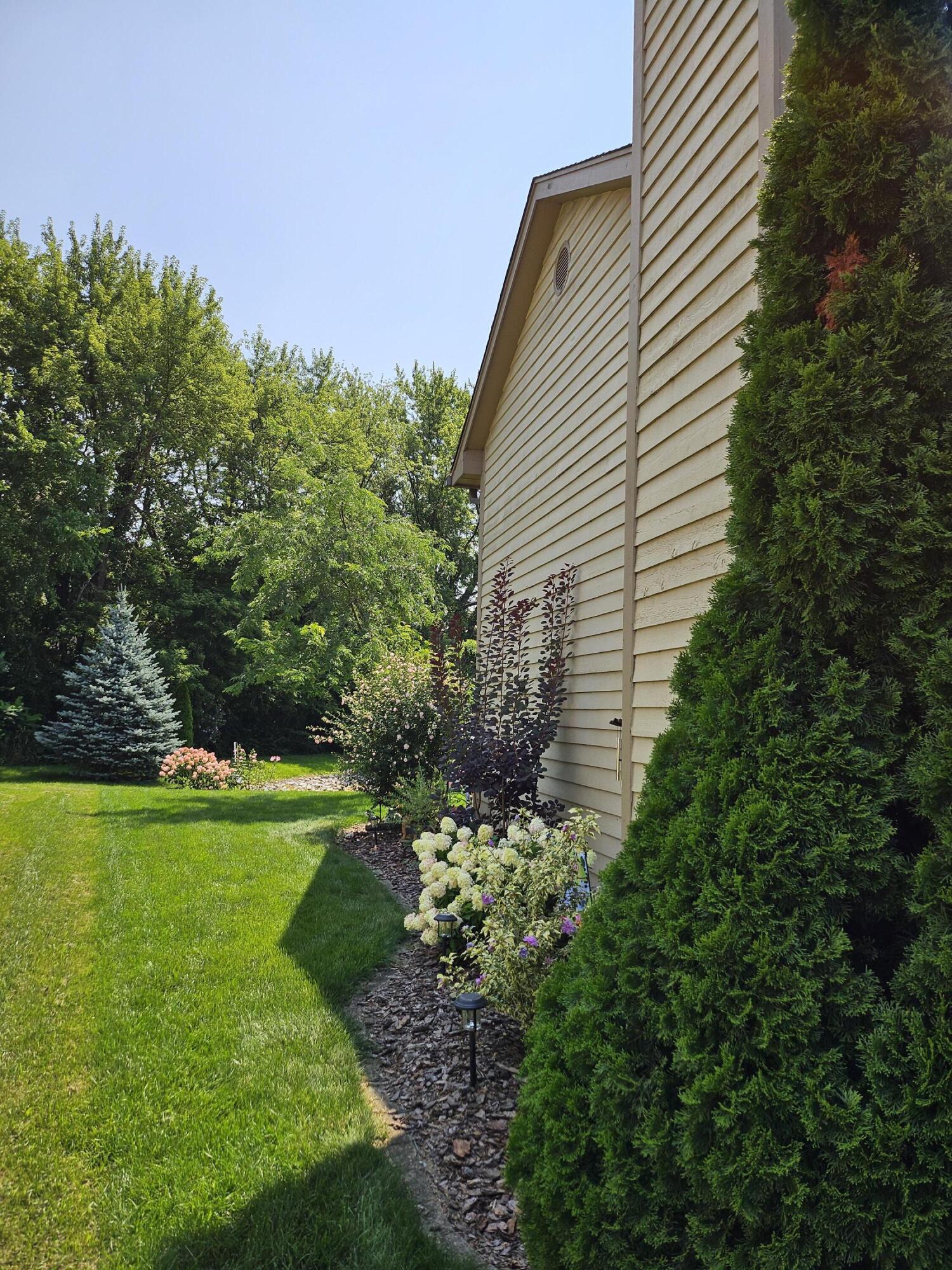 1489 Grand Isle Court, Hobart, IN 46342; Image #4