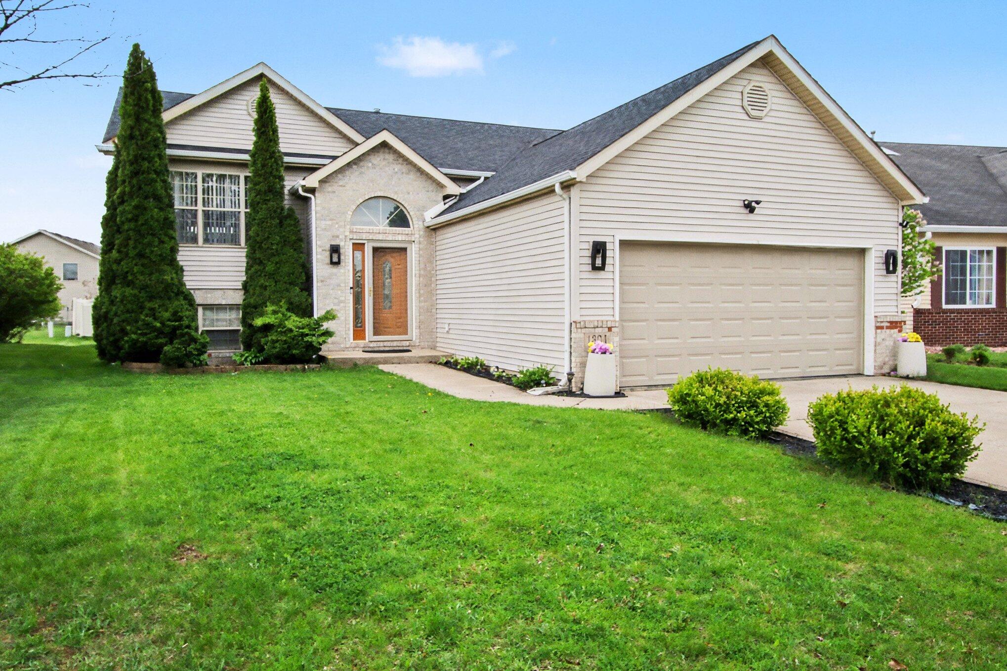 1304 Csokasy Lane, Hobart, IN 46342; Image #24