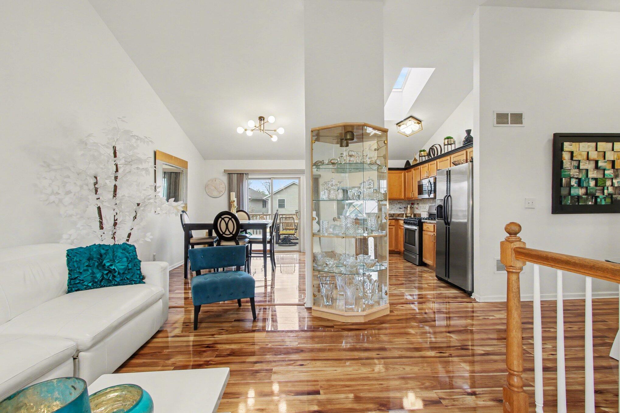 1304 Csokasy Lane, Hobart, IN 46342; Image #6