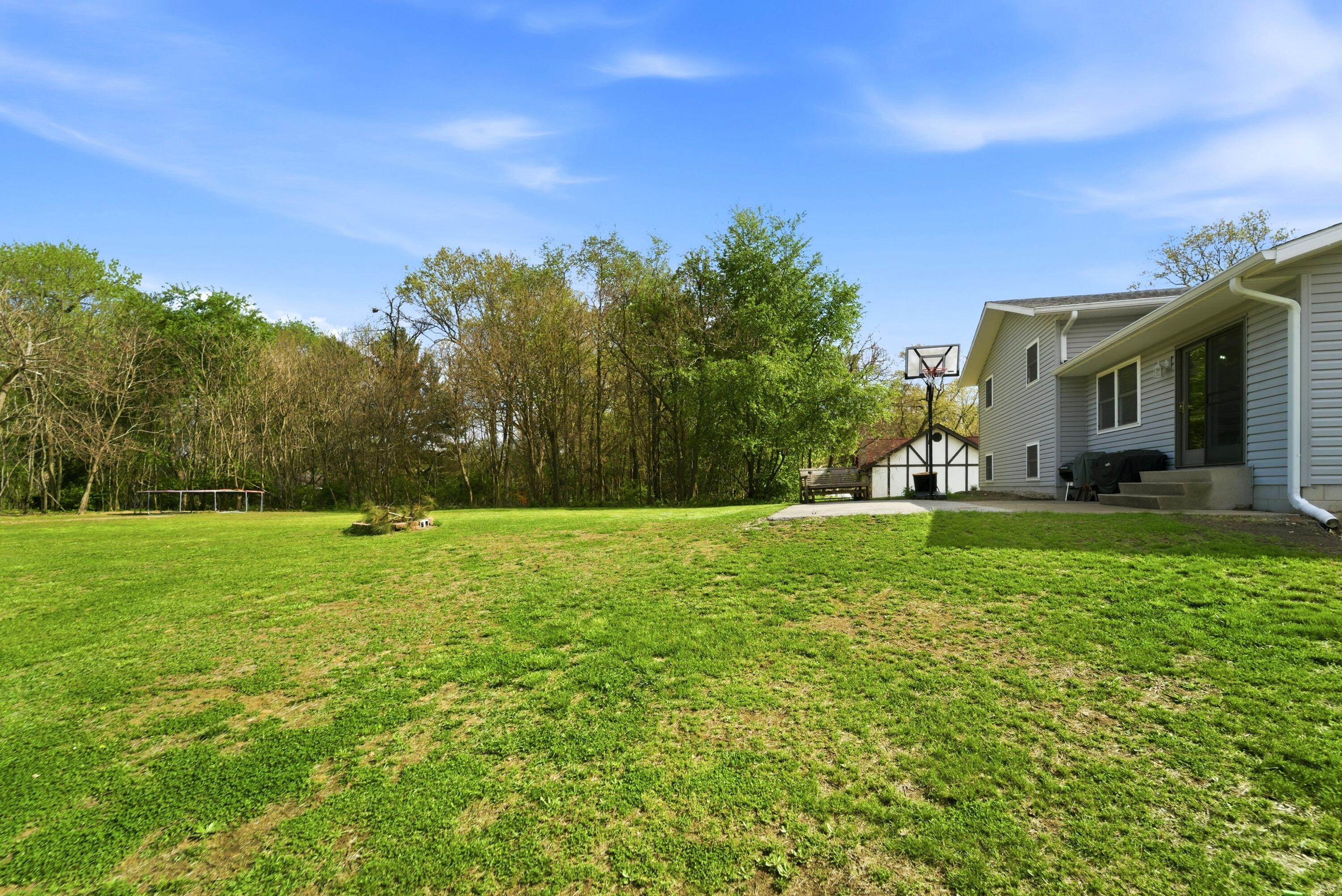 11917 N 470 E, DeMotte, IN #6, 46310; Image #31