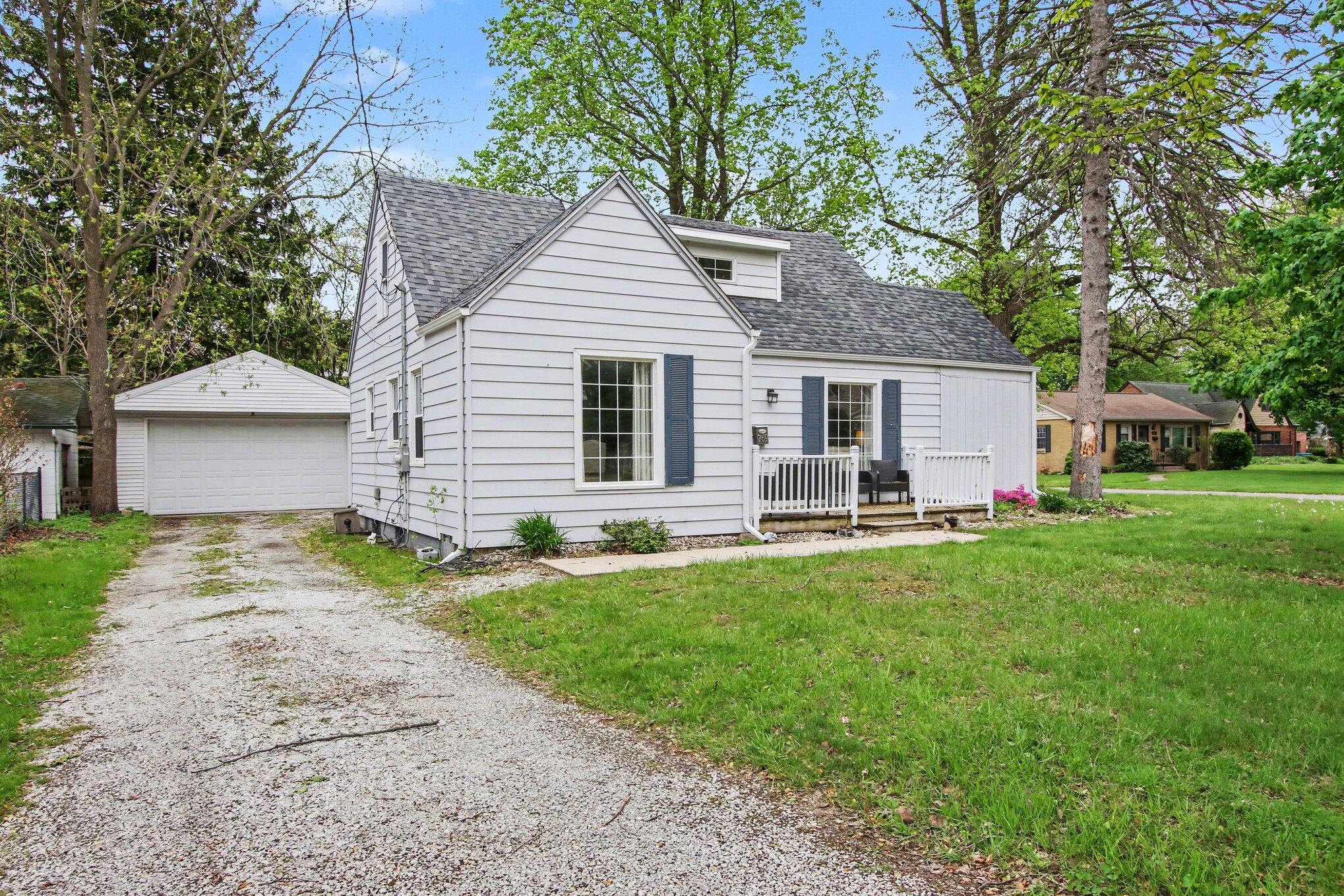 769 S Calumet Road, Chesterton, IN 46304; Image #6