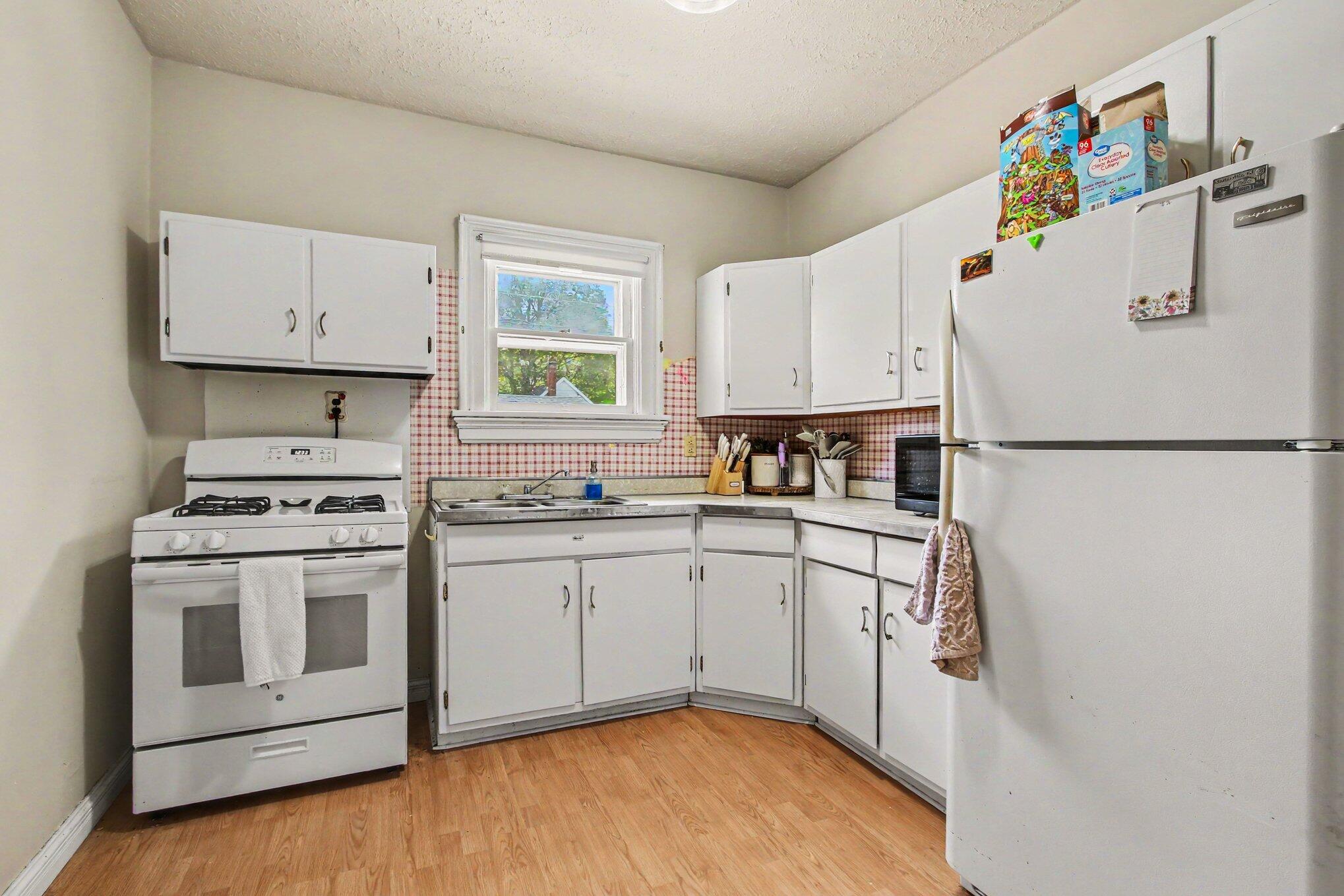 406 Henry Street, La Porte, IN 46350; Image #14