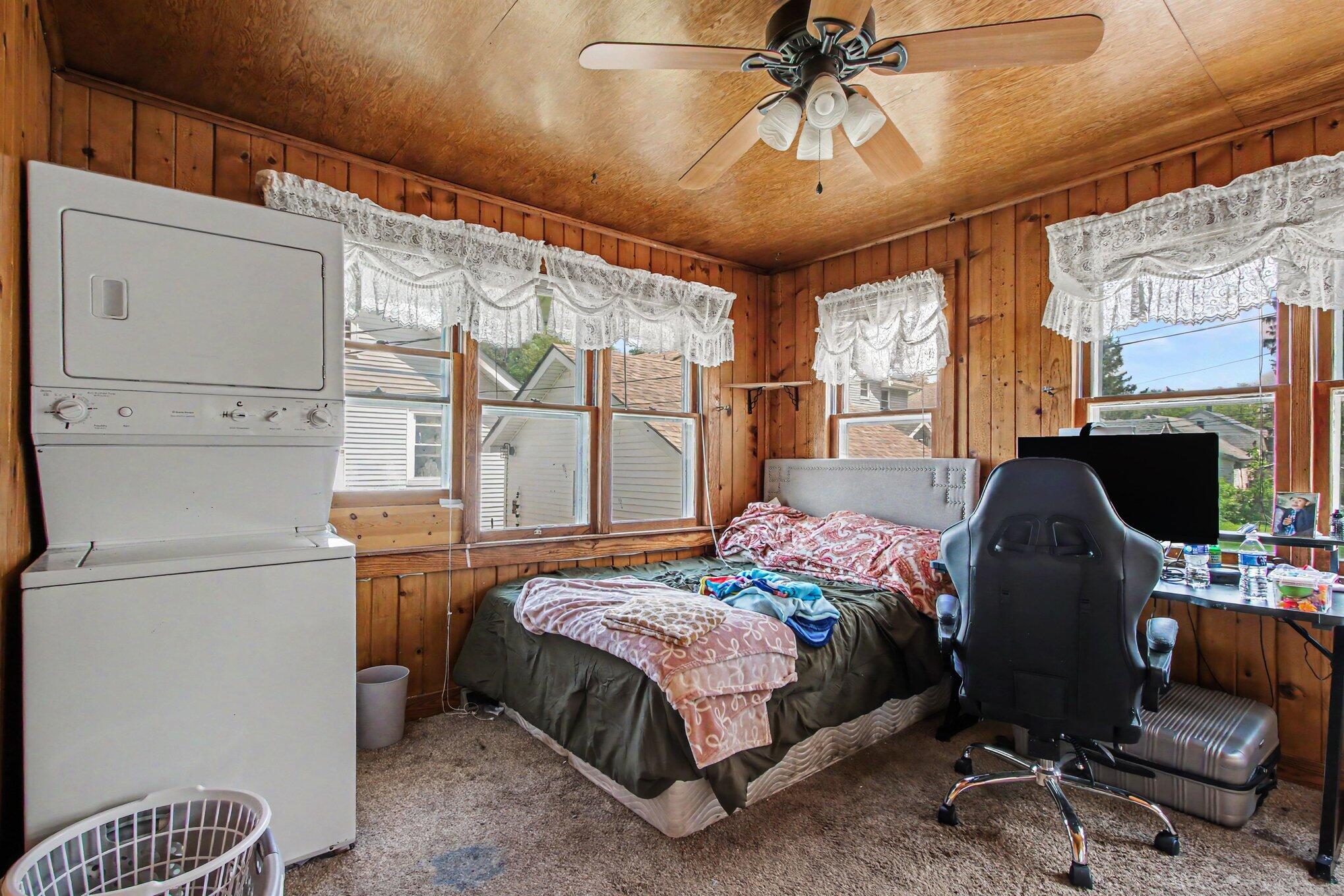 406 Henry Street, La Porte, IN 46350; Image #18