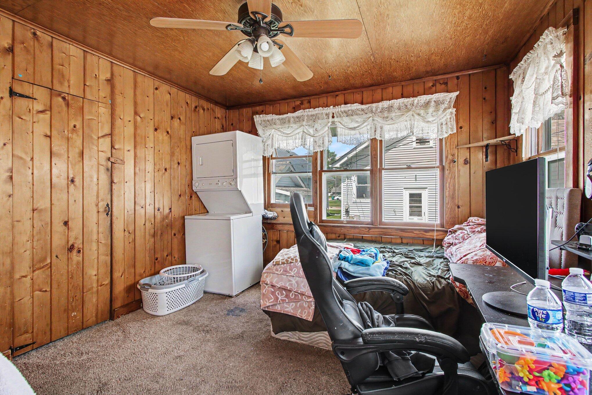 406 Henry Street, La Porte, IN 46350; Image #19