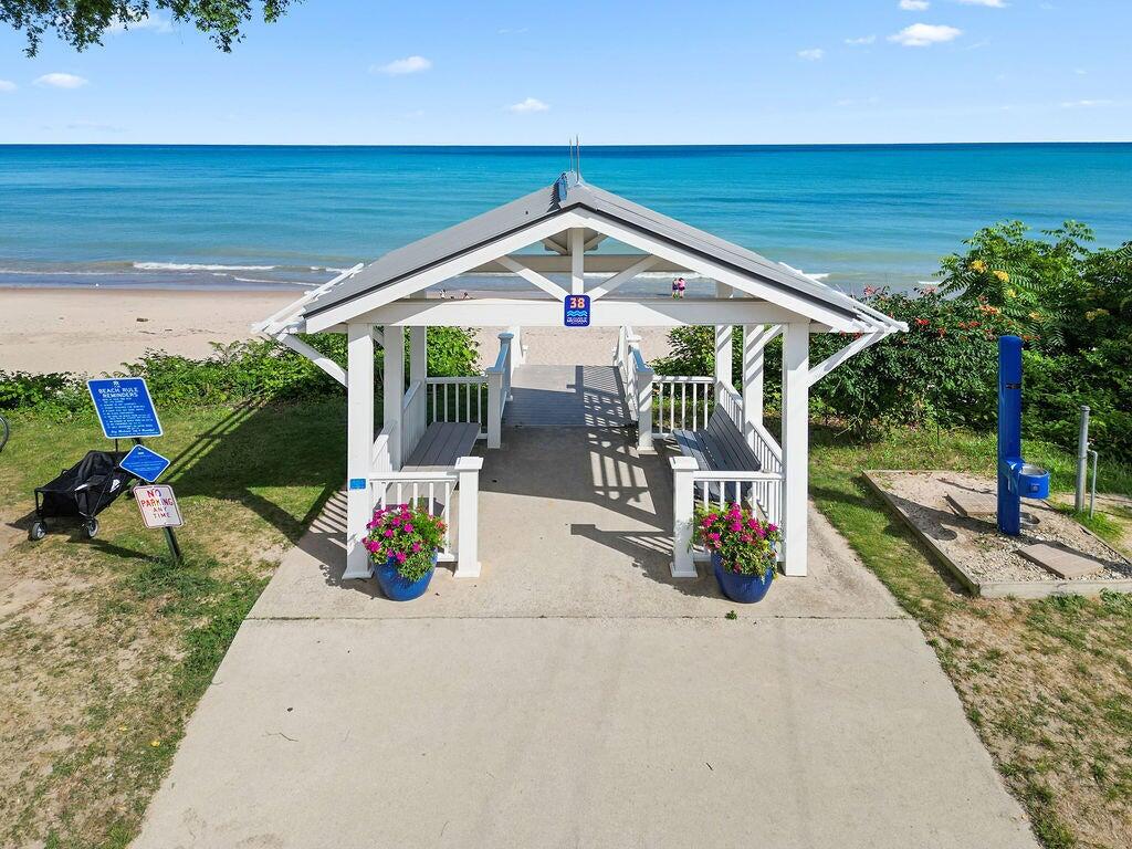 423 Oakland Drive, Michiana Shores, IN 46360; Image #40